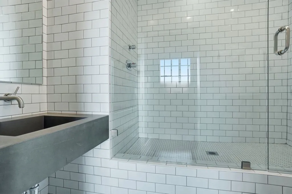 Condominium For Sale in Dallas County , 2220 Canton Street 407, Dallas, Texas 75201, 2 Bedroom, 3 Bathroom, 1 Garage spaces, 2,296 Sqft, built in 1925, Preowned, mls#21204843, Real Estate Agent in Dallas, Homes For Sale in Dallas county, Homes For Sale in Dallas, Realtor in Dallas Texas, Real Estate Brokerage Independent Realty Texas, Luminita Cordes Realtor