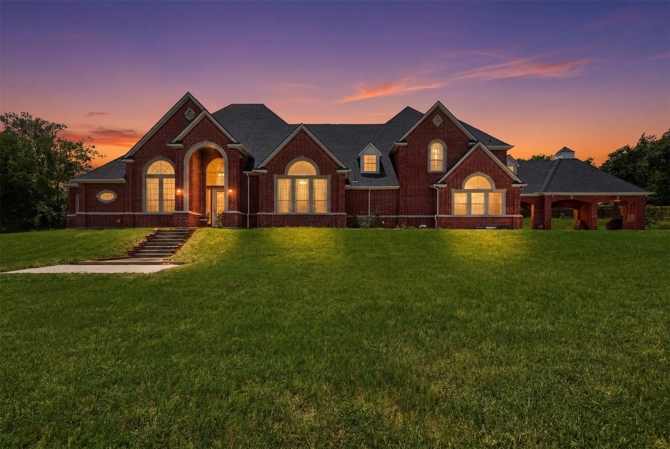 Single Family Residence For Sale in Parker County , 451 Land Of Goshen Drive, Springtown, Texas 76082, 4 Bedroom, 5 Bathroom, Garage spaces, 5,518 Sqft, built in 2004, mls#21206332, Real Estate Agent in Springtown, Homes For Sale in Parker county, Homes For Sale in Springtown, Realtor in Springtown Texas, Real Estate Brokerage Independent Realty Texas, Luminita Cordes Realtor