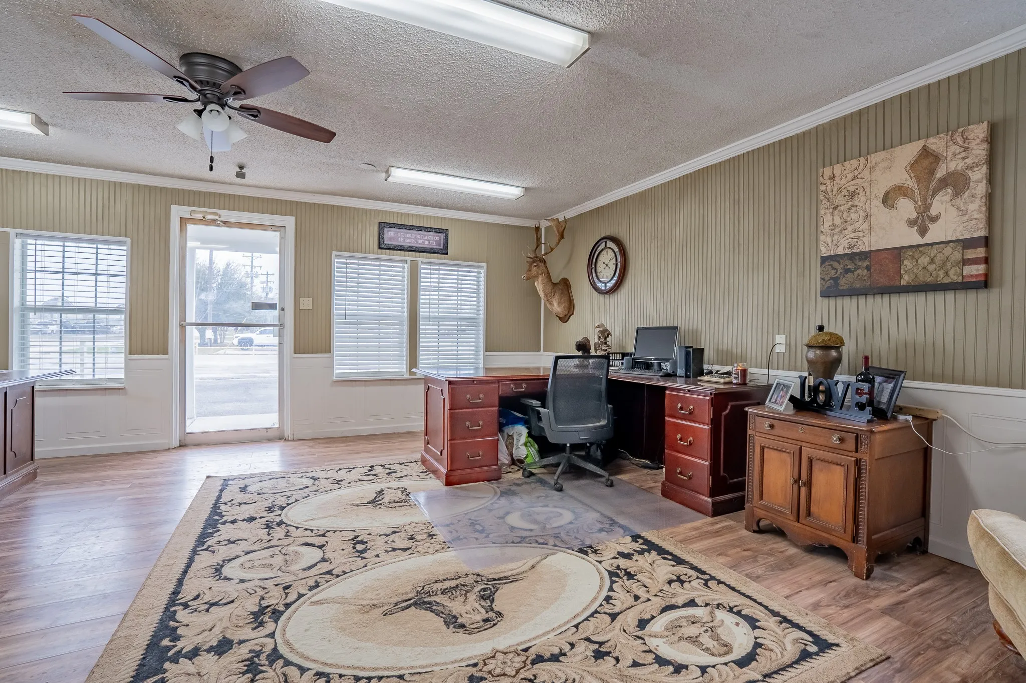 Office For Sale in Hood County , 301 Eastridge Road, Granbury, Texas 76049, 0, 0, Garage spaces, 0 Sqft, built in 1978, Preowned, mls#21201888, Real Estate Agent in Granbury, Homes For Sale in Hood county, Homes For Sale in Granbury, Realtor in Granbury Texas, Real Estate Brokerage Independent Realty Texas, Luminita Cordes Realtor
