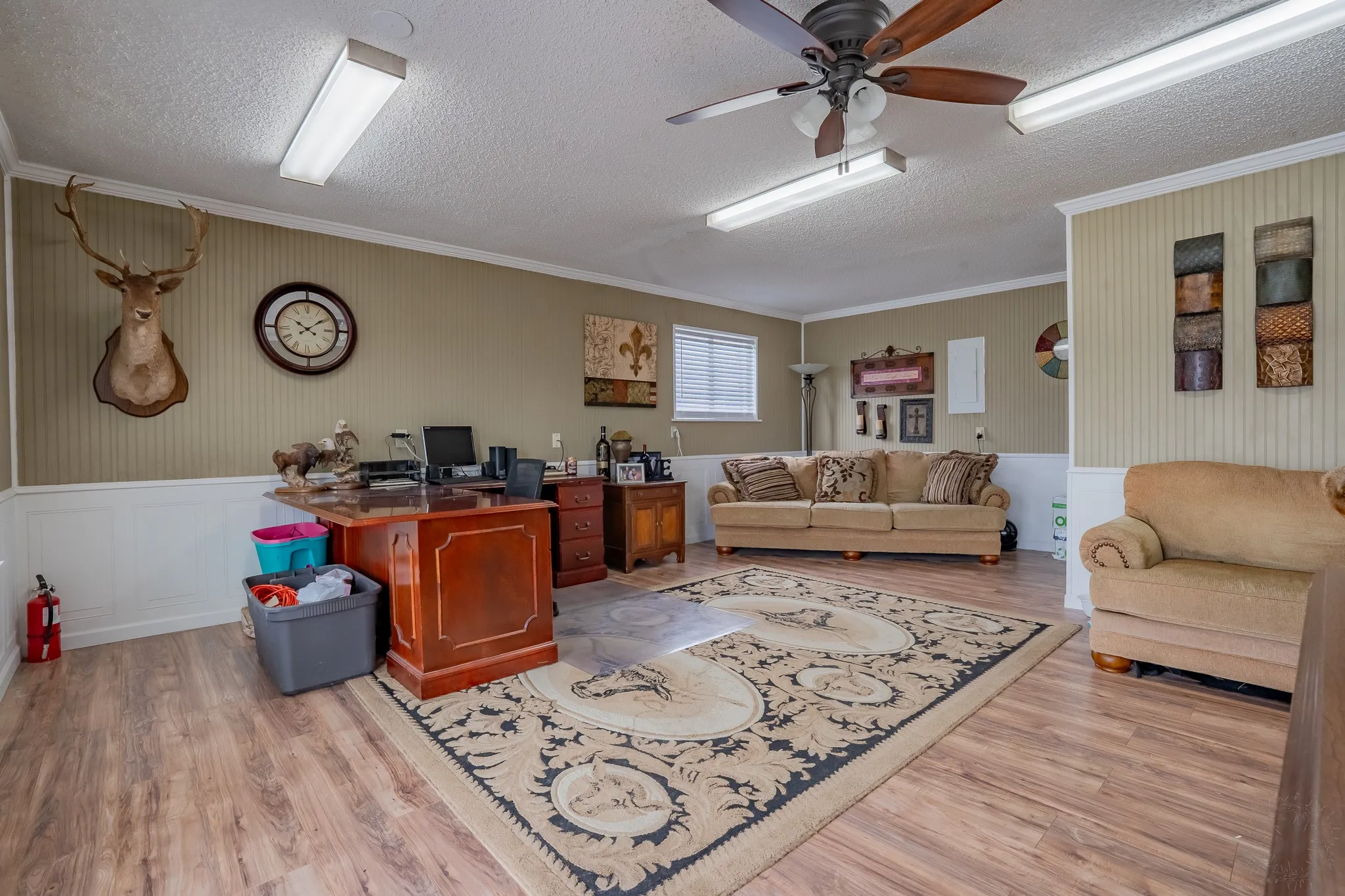 Office For Sale in Hood County , 301 Eastridge Road, Granbury, Texas 76049, 0, 0, Garage spaces, 0 Sqft, built in 1978, Preowned, mls#21201888, Real Estate Agent in Granbury, Homes For Sale in Hood county, Homes For Sale in Granbury, Realtor in Granbury Texas, Real Estate Brokerage Independent Realty Texas, Luminita Cordes Realtor