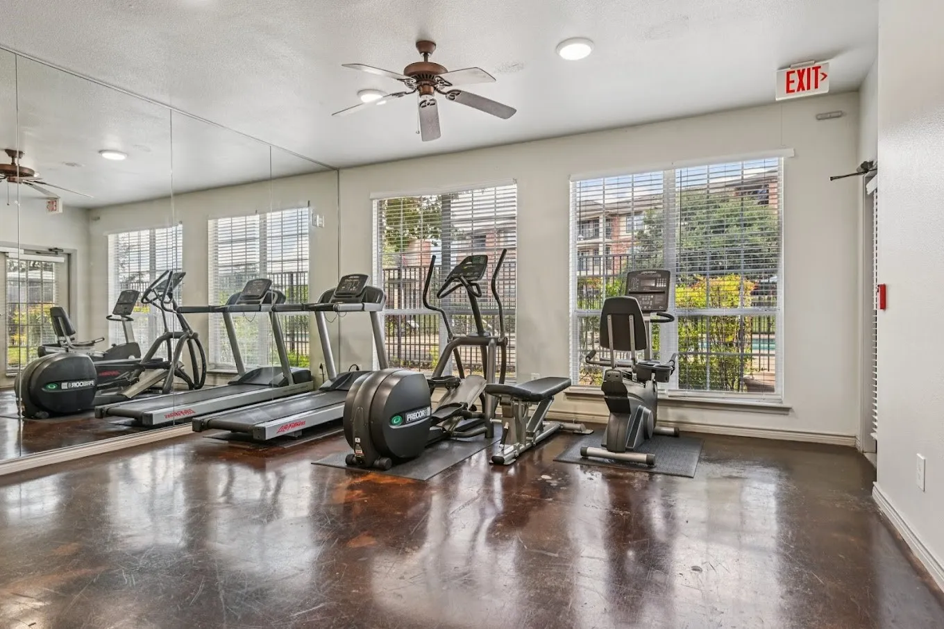 Apartment For Rent in Tarrant County , 700 Timber Oaks Lane, Grand Prairie, Texas 75051, 2 Bedrooms, 2 Bathrooms, Garage spaces, 1,000 Sqft, built in 2003, Price $1,110, mls#21207067, Real Estate Agent in Grand Prairie, Homes For Rent in Tarrant county, Homes For Rent in Grand Prairie, Realtor in Grand Prairie Texas, Real Estate Brokerage Independent Realty Texas, Luminita Cordes Realtor
