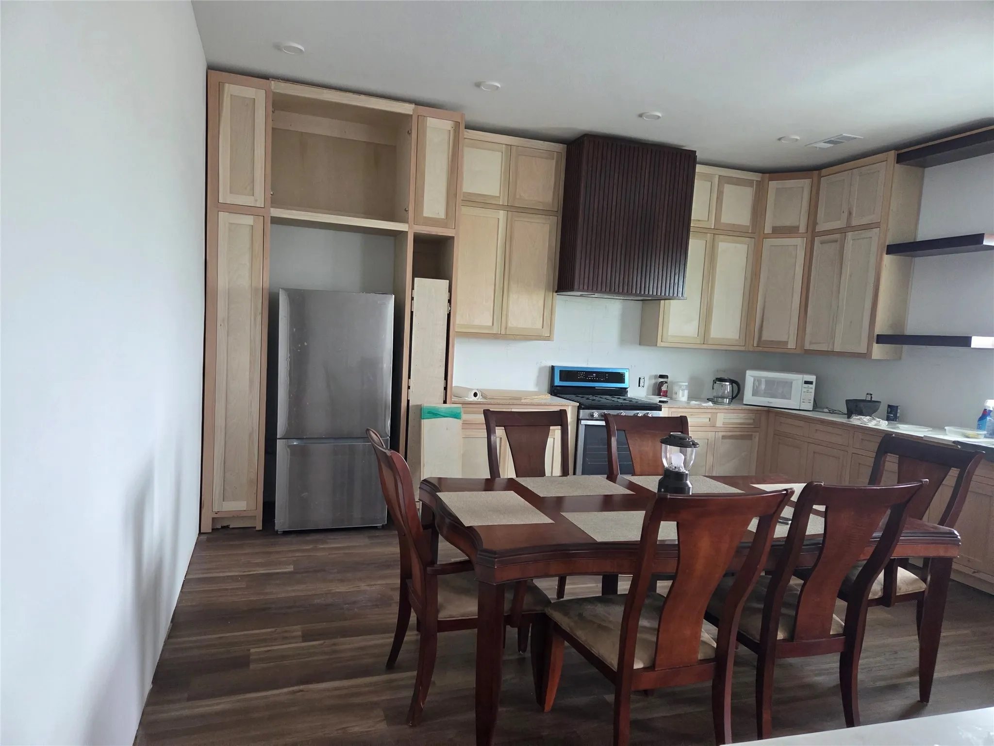 Single Family Residence For Sale in Navarro County , 237 Barry Country Court, Barry, Texas 75102, 3 Bedroom, 2 Bathroom, Garage spaces, 1,750 Sqft, built in 2025, mls#21206587, Real Estate Agent in Barry, Homes For Sale in Navarro county, Homes For Sale in Barry, Realtor in Barry Texas, Real Estate Brokerage Independent Realty Texas, Luminita Cordes Realtor