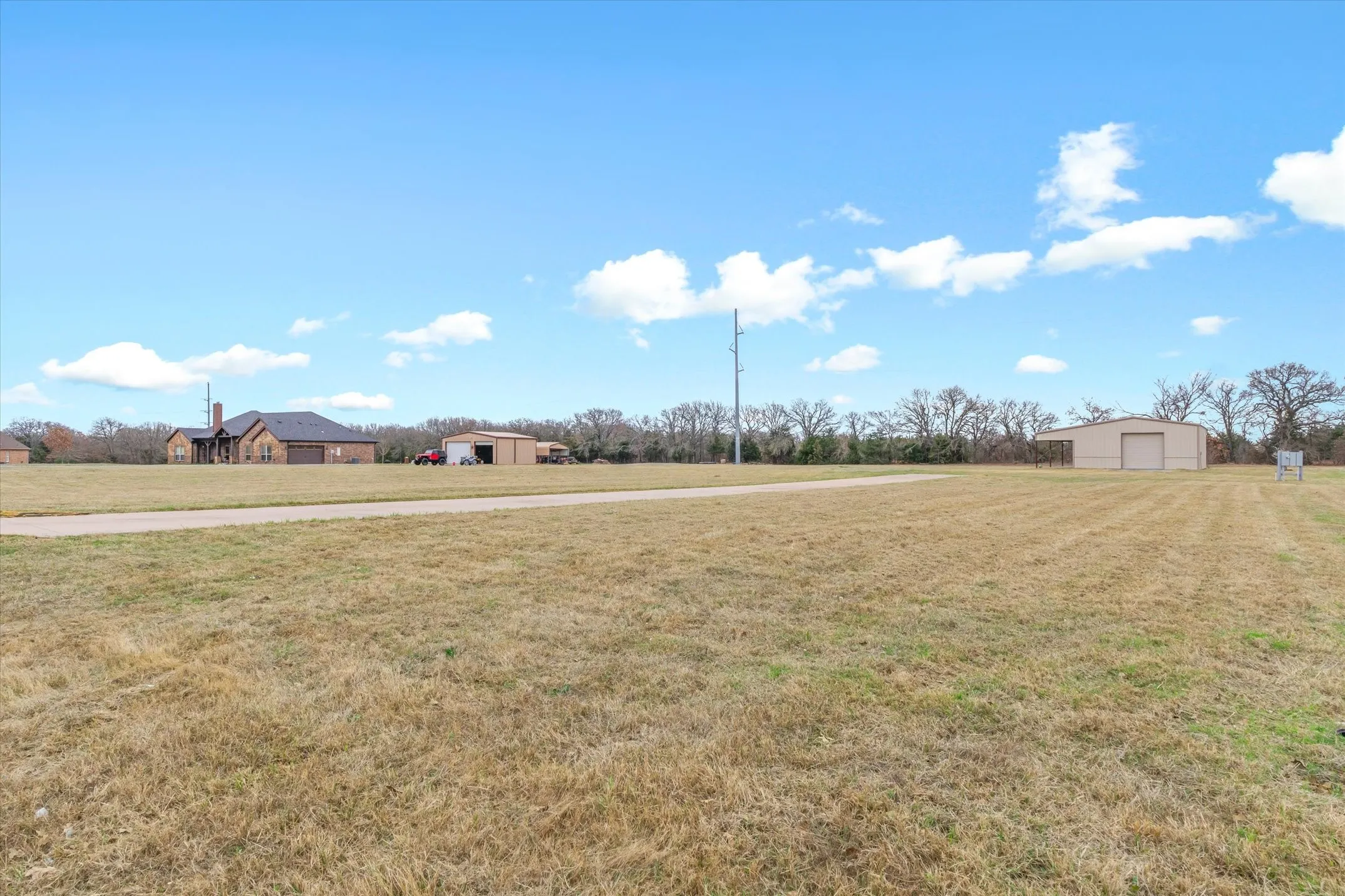 Improved Land For Sale in Hunt County , 5971 Hidden Oaks Drive, Quinlan, Texas 75474, 0, 0, Garage spaces, 0 Sqft, built in 0, Price $269,000, mls#21202868, Real Estate Agent in Quinlan, Homes For Sale in Hunt county, Homes For Sale in Quinlan, Realtor in Quinlan Texas, Real Estate Brokerage Independent Realty Texas, Luminita Cordes Realtor