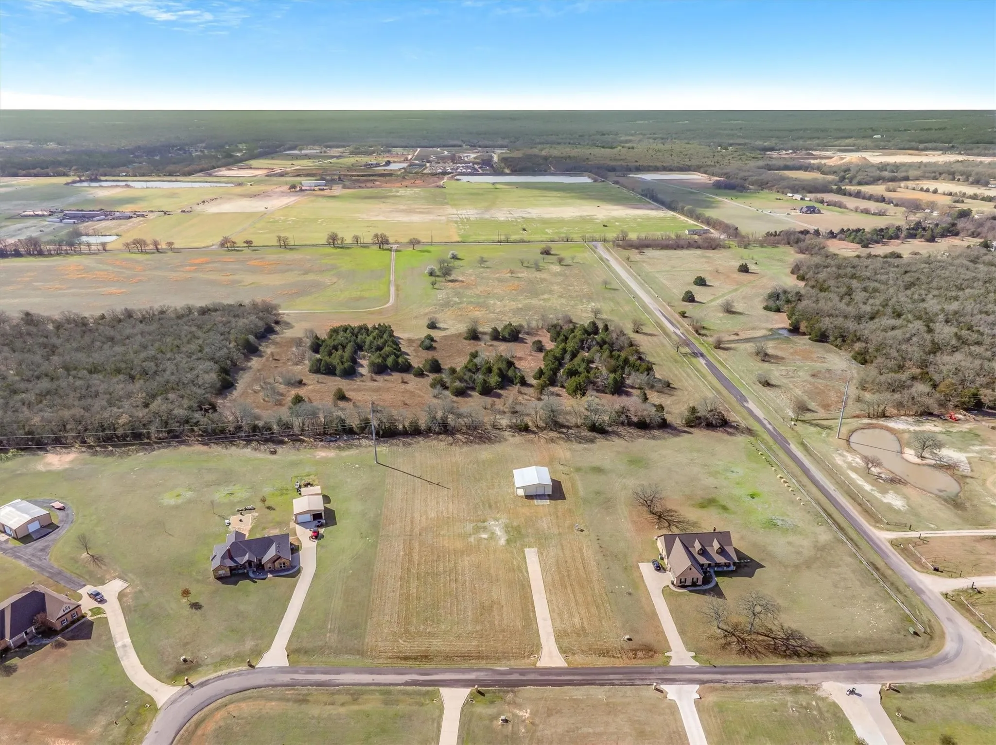 Improved Land For Sale in Hunt County , 5971 Hidden Oaks Drive, Quinlan, Texas 75474, 0, 0, Garage spaces, 0 Sqft, built in 0, Price $269,000, mls#21202868, Real Estate Agent in Quinlan, Homes For Sale in Hunt county, Homes For Sale in Quinlan, Realtor in Quinlan Texas, Real Estate Brokerage Independent Realty Texas, Luminita Cordes Realtor