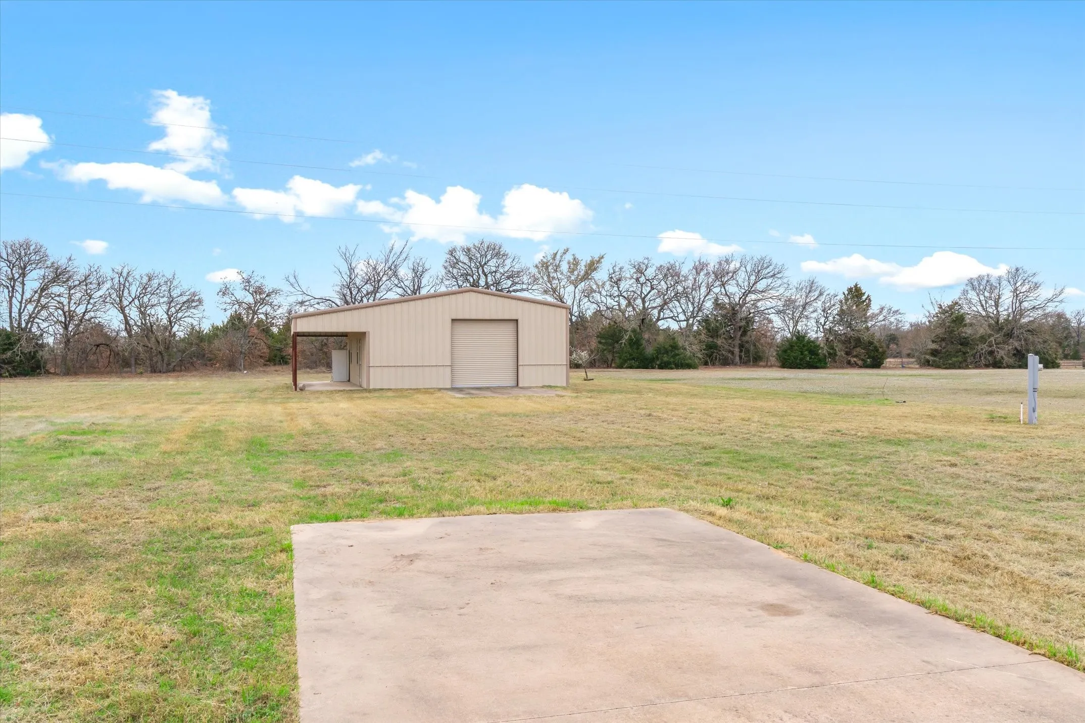 Improved Land For Sale in Hunt County , 5971 Hidden Oaks Drive, Quinlan, Texas 75474, 0, 0, Garage spaces, 0 Sqft, built in 0, Price $269,000, mls#21202868, Real Estate Agent in Quinlan, Homes For Sale in Hunt county, Homes For Sale in Quinlan, Realtor in Quinlan Texas, Real Estate Brokerage Independent Realty Texas, Luminita Cordes Realtor