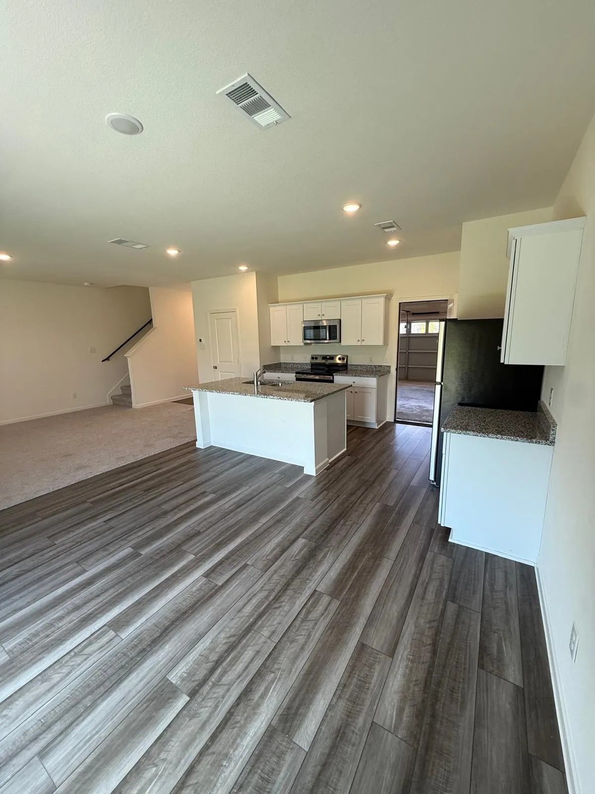 Single Family Residence For Sale in Collin County , 4414 Silverweed Lane, Melissa, Texas 75454, 3 Bedroom, 3 Bathroom, 2 Garage spaces, 1,862 Sqft, built in 2024, New Construction - Complete, mls#21207212, Real Estate Agent in Melissa, Homes For Sale in Collin county, Homes For Sale in Melissa, Realtor in Melissa Texas, Real Estate Brokerage Independent Realty Texas, Luminita Cordes Realtor