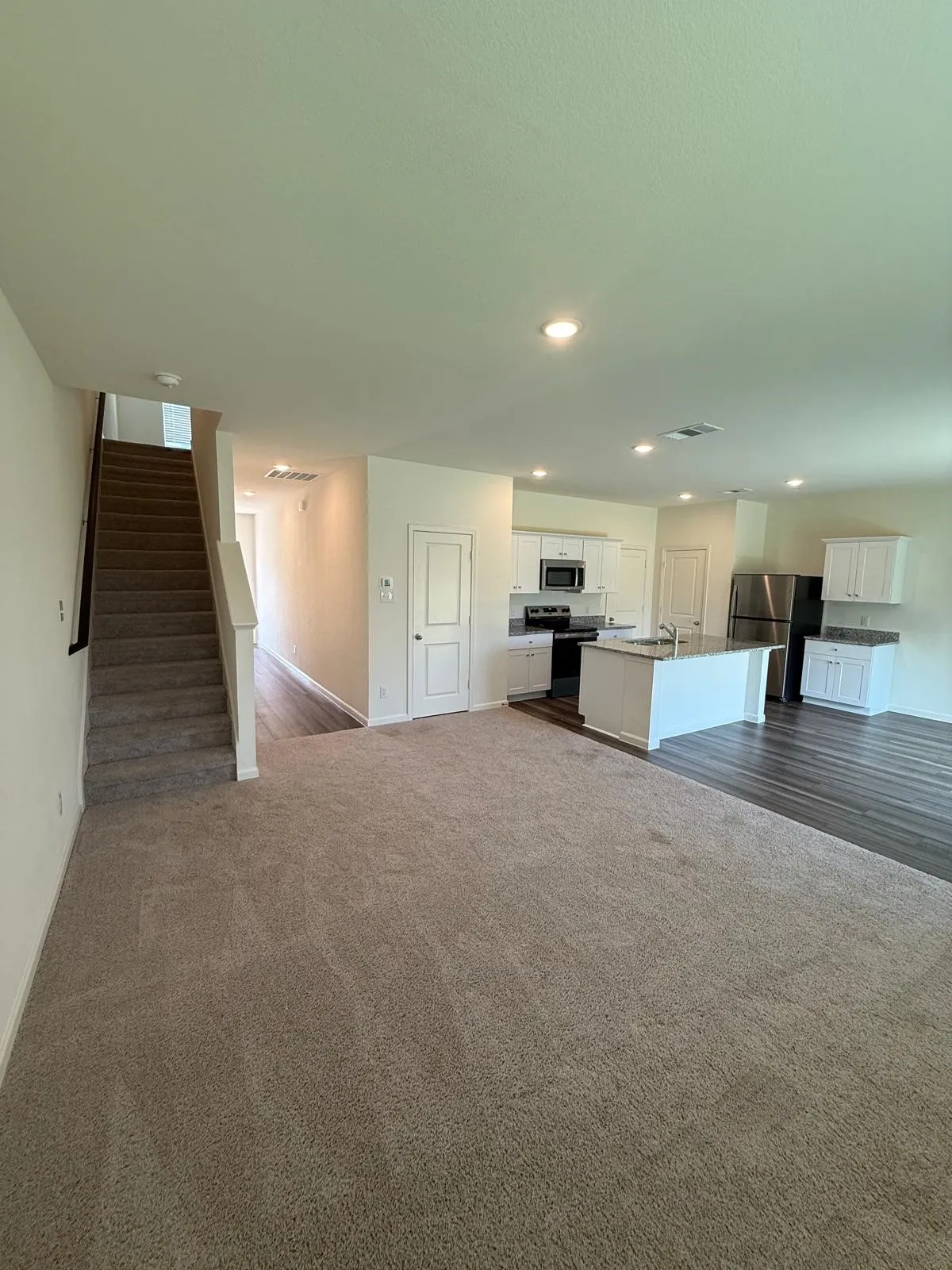 Single Family Residence For Sale in Collin County , 4414 Silverweed Lane, Melissa, Texas 75454, 3 Bedroom, 3 Bathroom, 2 Garage spaces, 1,862 Sqft, built in 2024, New Construction - Complete, mls#21207212, Real Estate Agent in Melissa, Homes For Sale in Collin county, Homes For Sale in Melissa, Realtor in Melissa Texas, Real Estate Brokerage Independent Realty Texas, Luminita Cordes Realtor