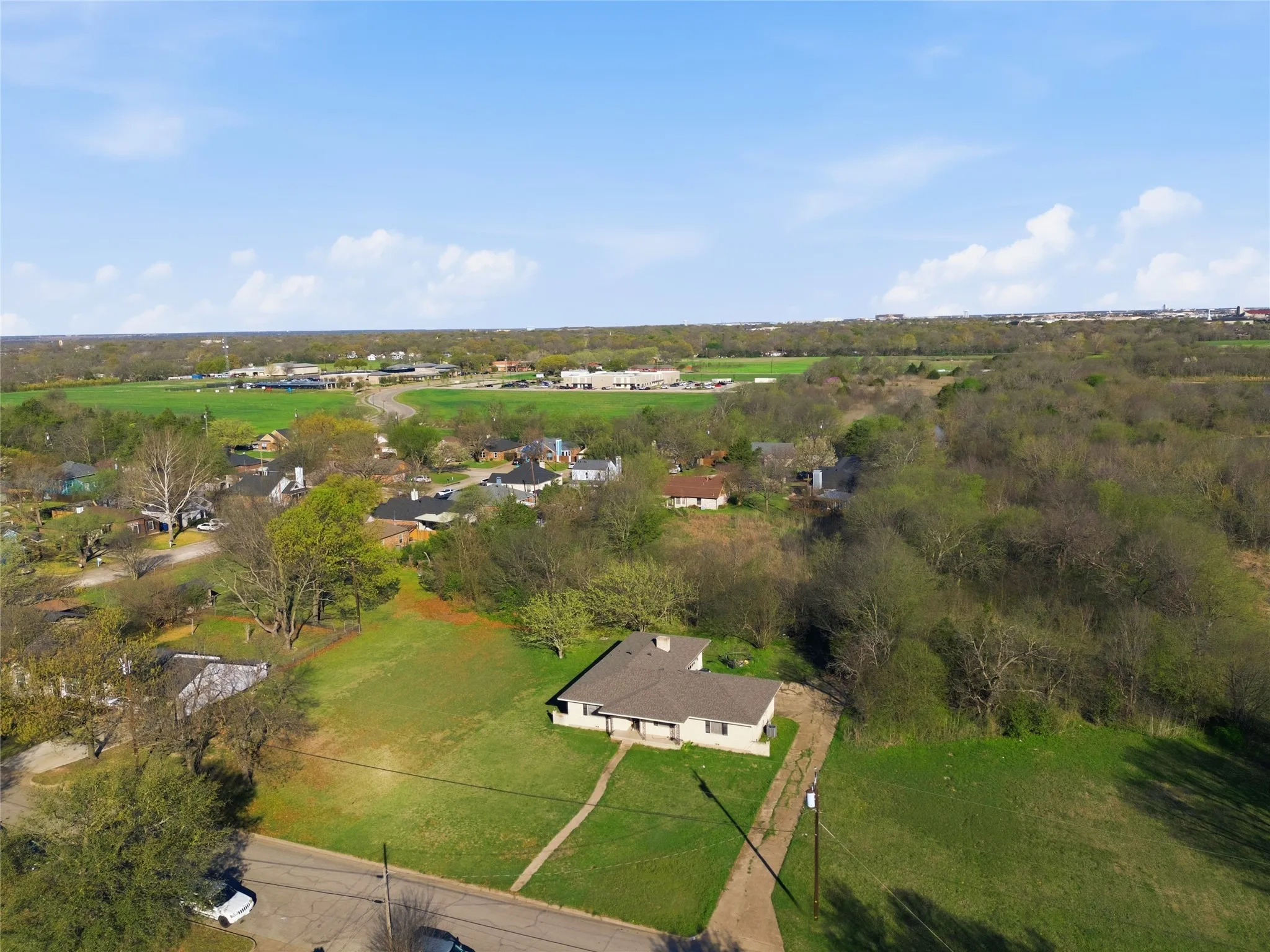 Unimproved Land For Sale in Ellis County , 525 Lake Park Avenue, Waxahachie, Texas 75165, 0, 0, Garage spaces, 0 Sqft, built in 1971, mls#21206790, Real Estate Agent in Waxahachie, Homes For Sale in Ellis county, Homes For Sale in Waxahachie, Realtor in Waxahachie Texas, Real Estate Brokerage Independent Realty Texas, Luminita Cordes Realtor