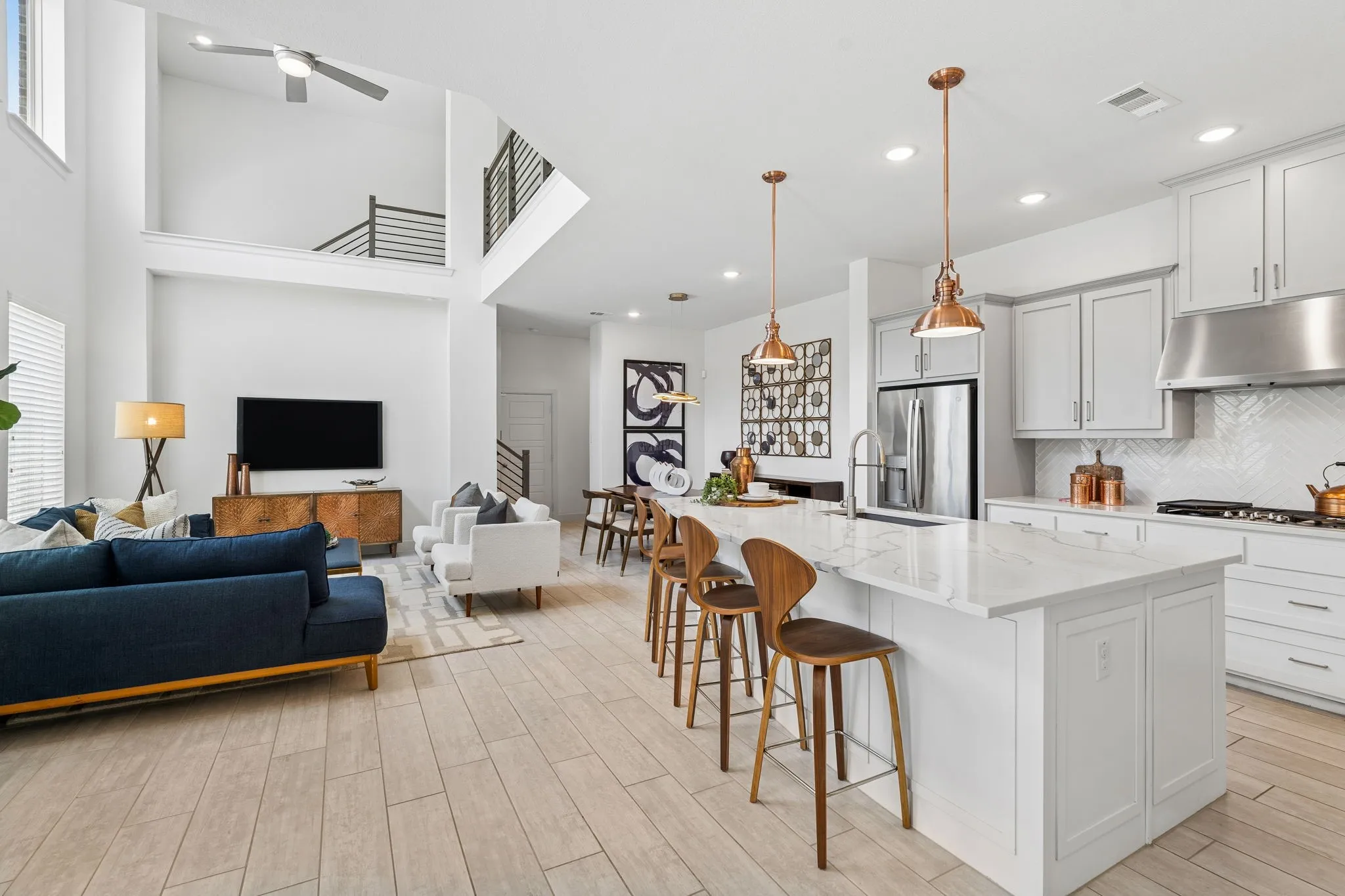 Single Family Residence For Sale in Dallas County , 648 Courtyard Lane, Irving, Texas 75039, 4 Bedroom, 3 Bathroom, 2 Garage spaces, 2,796 Sqft, built in 2019, Preowned, mls#21179354, Real Estate Agent in Irving, Homes For Sale in Dallas county, Homes For Sale in Irving, Realtor in Irving Texas, Real Estate Brokerage Independent Realty Texas, Luminita Cordes Realtor