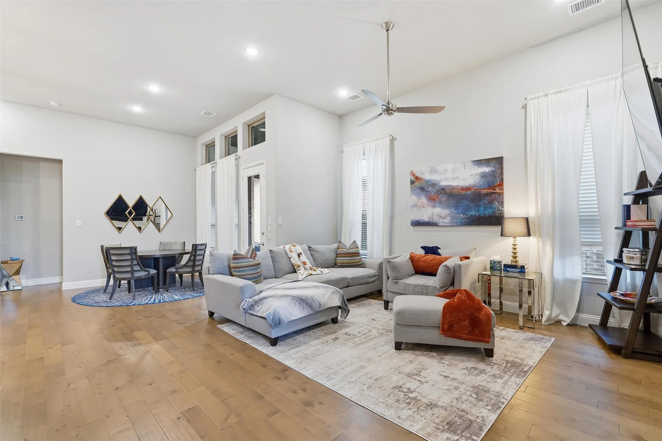 Single Family Residence For Sale in Collin County , 480 Caitlyn Way, Fairview, Texas 75069, 3 Bedrooms, 2 Bathrooms, 2 Garage spaces, 1,809 Sqft, built in 2021, Price $459,000, mls#21206067, Real Estate Agent in Fairview, Homes For Sale in Collin county, Homes For Sale in Fairview, Realtor in Fairview Texas, Real Estate Brokerage Independent Realty Texas, Luminita Cordes Realtor