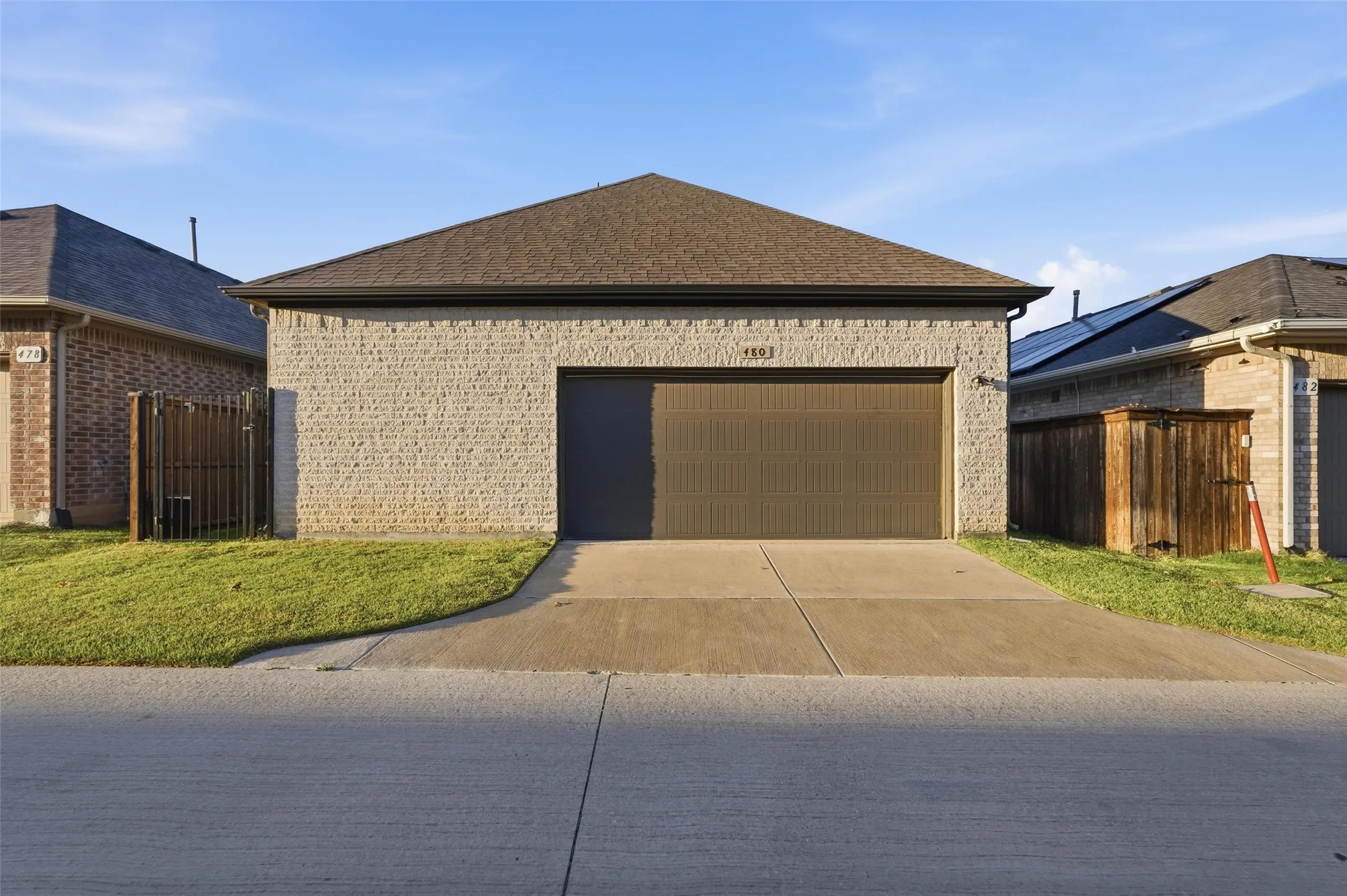 Single Family Residence For Sale in Collin County , 480 Caitlyn Way, Fairview, Texas 75069, 3 Bedrooms, 2 Bathrooms, 2 Garage spaces, 1,809 Sqft, built in 2021, Price $459,000, mls#21206067, Real Estate Agent in Fairview, Homes For Sale in Collin county, Homes For Sale in Fairview, Realtor in Fairview Texas, Real Estate Brokerage Independent Realty Texas, Luminita Cordes Realtor