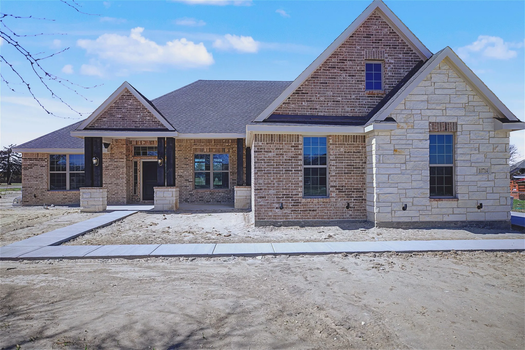 Single Family Residence For Sale in Hunt County , 10714 Karol Jean Way, Quinlan, Texas 75474, 3 Bedrooms, 3 Bathrooms, 2 Garage spaces, 1,863 Sqft, built in 2026, Price $424,900, mls#21207431, Real Estate Agent in Quinlan, Homes For Sale in Hunt county, Homes For Sale in Quinlan, Realtor in Quinlan Texas, Real Estate Brokerage Independent Realty Texas, Luminita Cordes Realtor