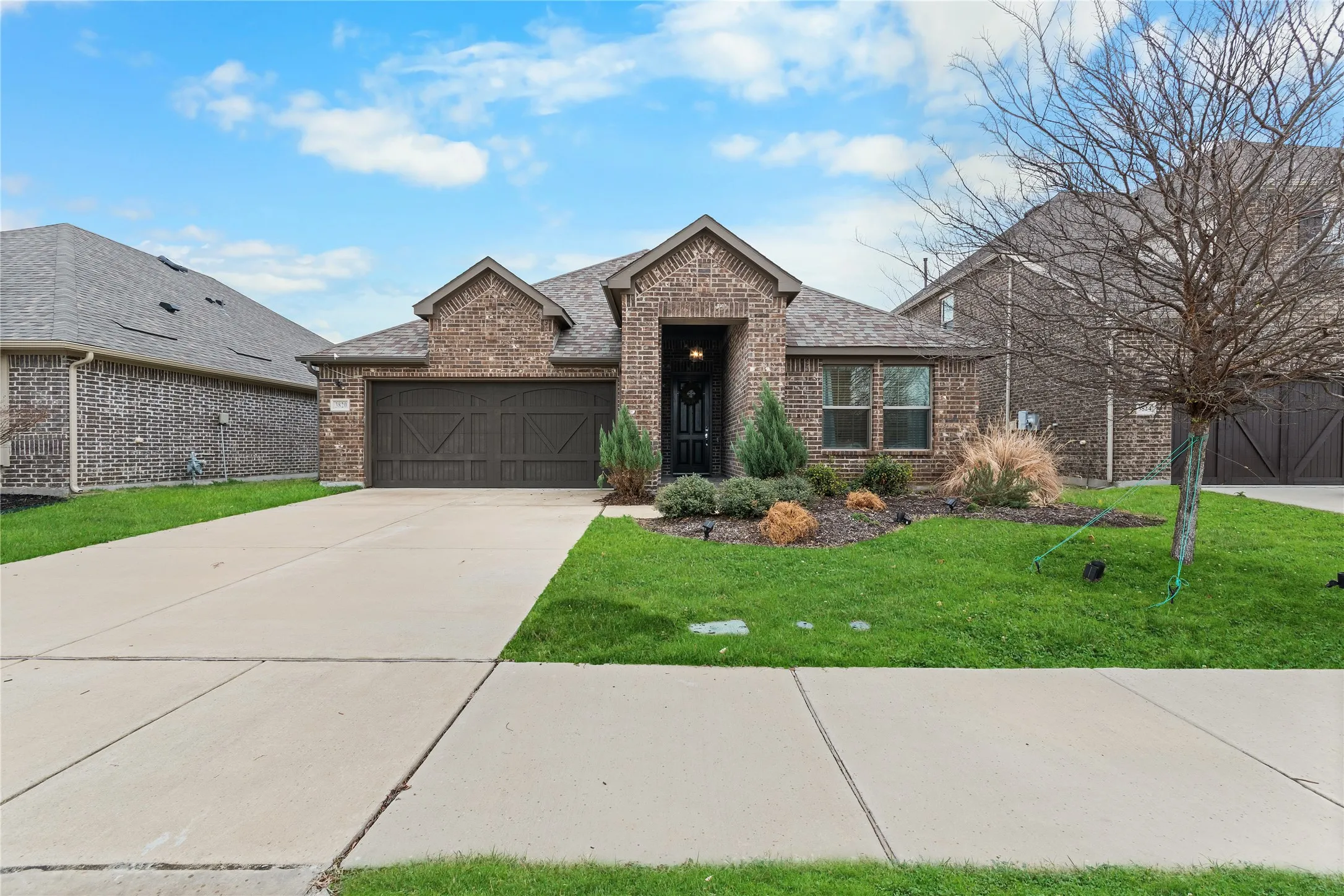 Single Family Residence For Sale in Collin County , 3820 Horseshoe Trail, Celina, Texas 75009, 4 Bedroom, 2 Bathroom, 2 Garage spaces, 2,174 Sqft, built in 2020, mls#21204169, Real Estate Agent in Celina, Homes For Sale in Collin county, Homes For Sale in Celina, Realtor in Celina Texas, Real Estate Brokerage Independent Realty Texas, Luminita Cordes Realtor