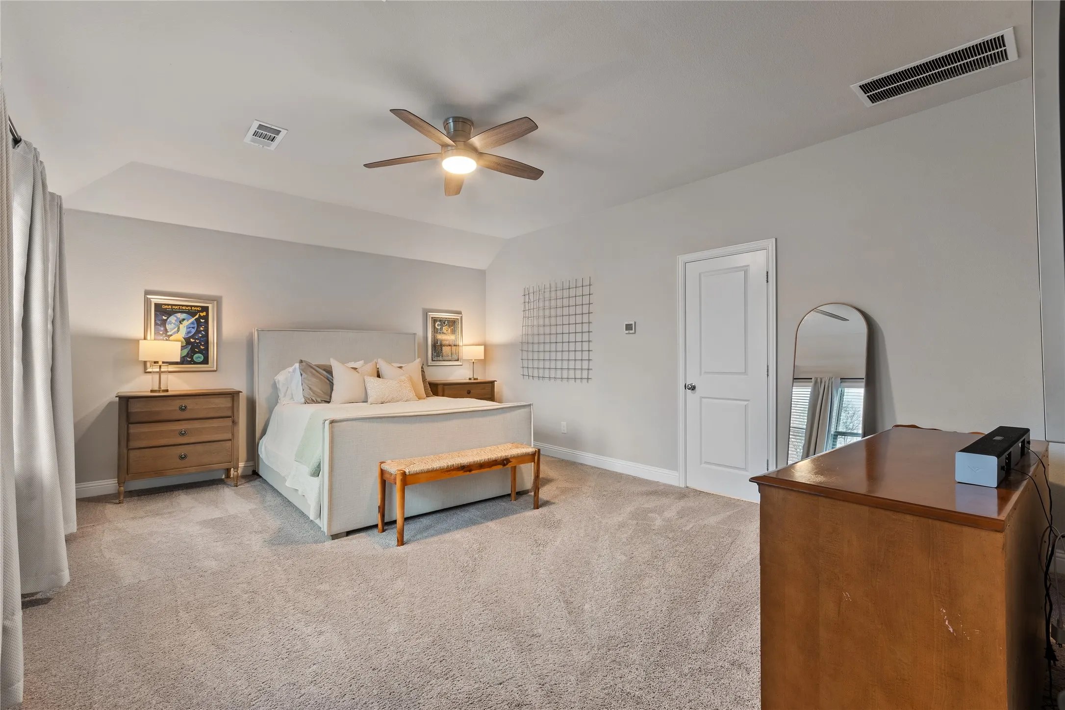 Single Family Residence For Sale in Collin County , 3820 Horseshoe Trail, Celina, Texas 75009, 4 Bedroom, 2 Bathroom, 2 Garage spaces, 2,174 Sqft, built in 2020, mls#21204169, Real Estate Agent in Celina, Homes For Sale in Collin county, Homes For Sale in Celina, Realtor in Celina Texas, Real Estate Brokerage Independent Realty Texas, Luminita Cordes Realtor