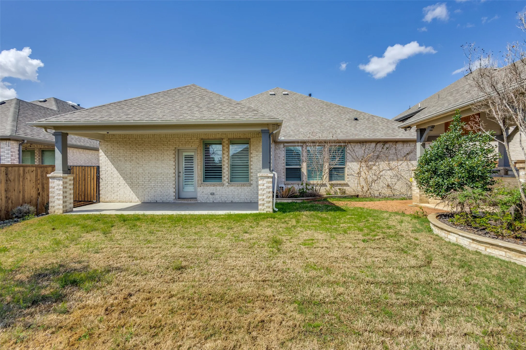Single Family Residence For Sale in Collin County , 1820 Ann Street, Celina, Texas 75009, 4 Bedroom, 4 Bathroom, 2 Garage spaces, 2,451 Sqft, built in 2019, Preowned, mls#21206511, Real Estate Agent in Celina, Homes For Sale in Collin county, Homes For Sale in Celina, Realtor in Celina Texas, Real Estate Brokerage Independent Realty Texas, Luminita Cordes Realtor
