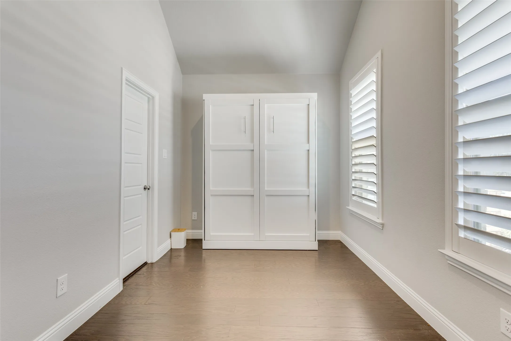 Single Family Residence For Sale in Collin County , 1820 Ann Street, Celina, Texas 75009, 4 Bedroom, 4 Bathroom, 2 Garage spaces, 2,451 Sqft, built in 2019, Preowned, mls#21206511, Real Estate Agent in Celina, Homes For Sale in Collin county, Homes For Sale in Celina, Realtor in Celina Texas, Real Estate Brokerage Independent Realty Texas, Luminita Cordes Realtor