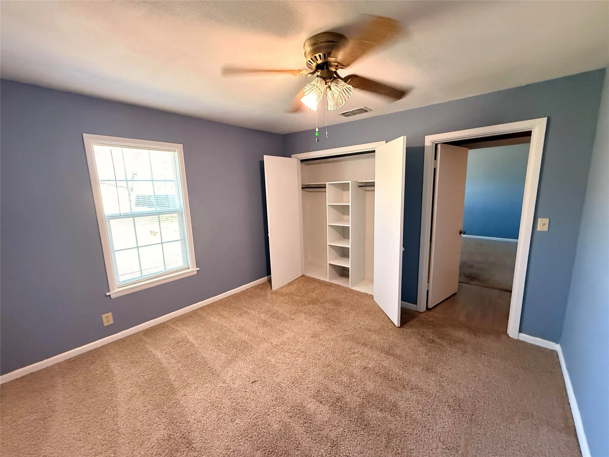 Single Family Residence For Sale in Young County , 312 W Church Street, Olney, Texas 76374, 3 Bedroom, 2 Bathroom, 1 Garage spaces, 1,444 Sqft, built in 1965, mls#21200294, Real Estate Agent in Olney, Homes For Sale in Young county, Homes For Sale in Olney, Realtor in Olney Texas, Real Estate Brokerage Independent Realty Texas, Luminita Cordes Realtor