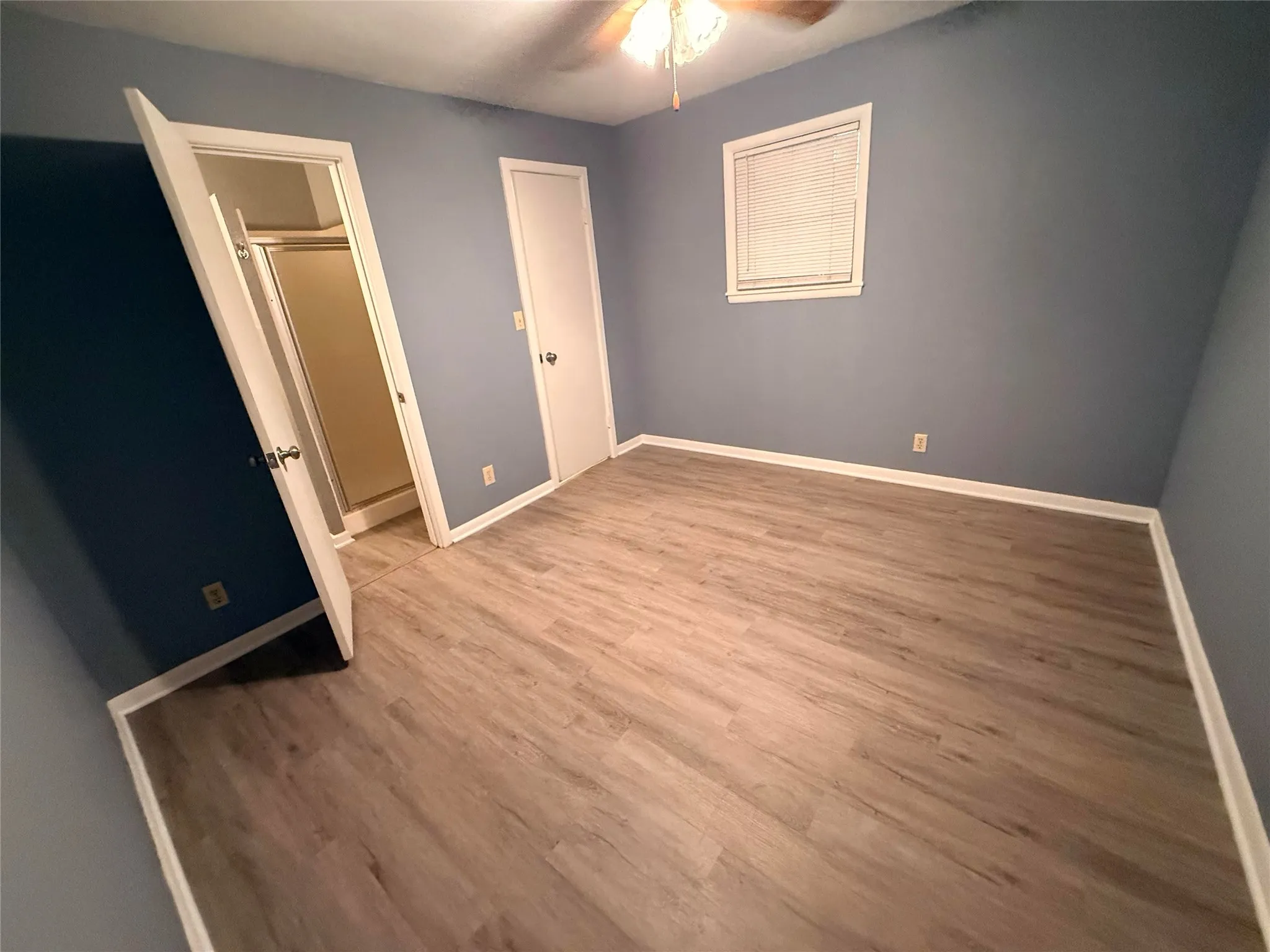 Single Family Residence For Sale in Young County , 312 W Church Street, Olney, Texas 76374, 3 Bedroom, 2 Bathroom, 1 Garage spaces, 1,444 Sqft, built in 1965, mls#21200294, Real Estate Agent in Olney, Homes For Sale in Young county, Homes For Sale in Olney, Realtor in Olney Texas, Real Estate Brokerage Independent Realty Texas, Luminita Cordes Realtor