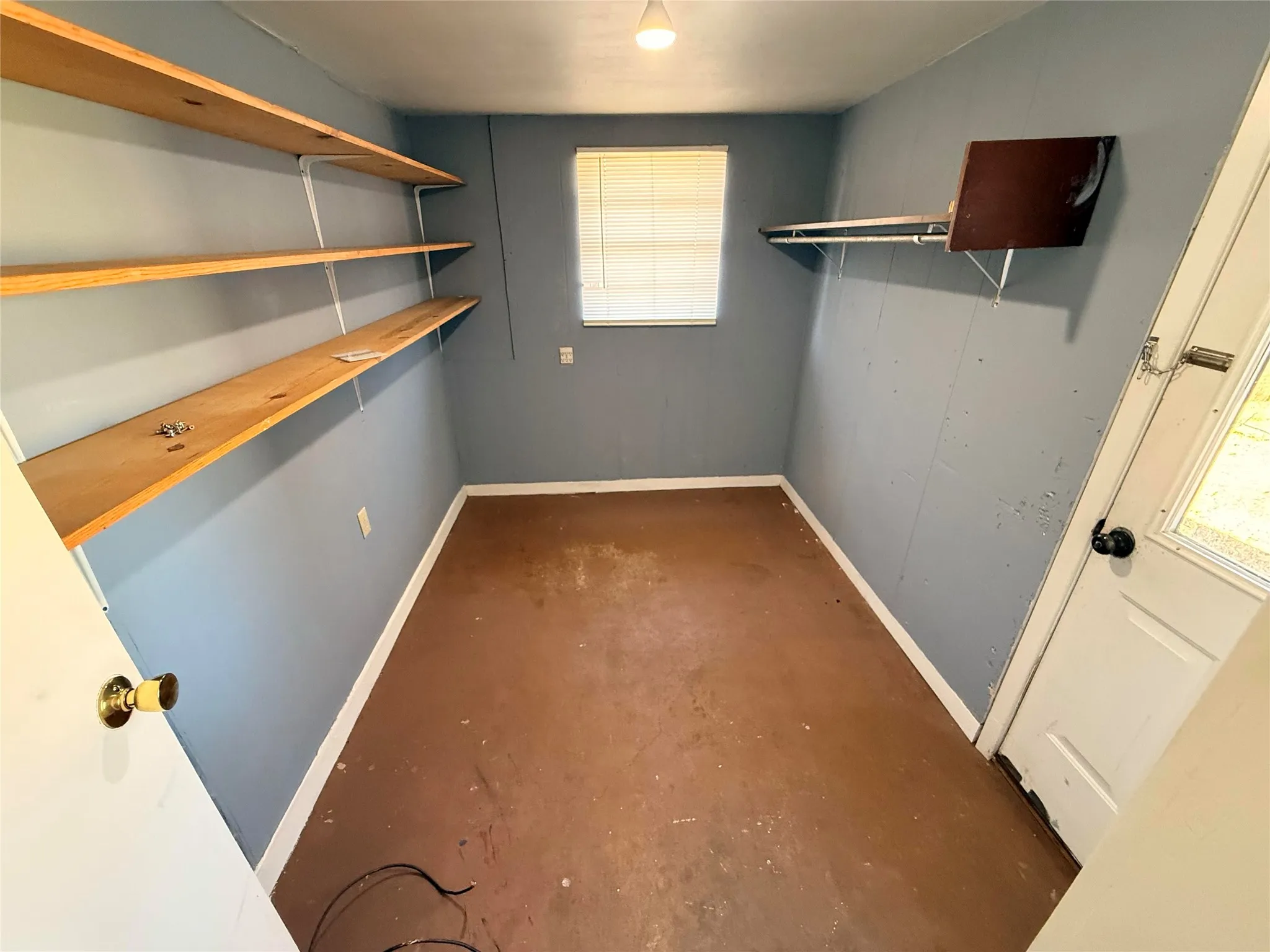 Single Family Residence For Sale in Young County , 312 W Church Street, Olney, Texas 76374, 3 Bedroom, 2 Bathroom, 1 Garage spaces, 1,444 Sqft, built in 1965, mls#21200294, Real Estate Agent in Olney, Homes For Sale in Young county, Homes For Sale in Olney, Realtor in Olney Texas, Real Estate Brokerage Independent Realty Texas, Luminita Cordes Realtor