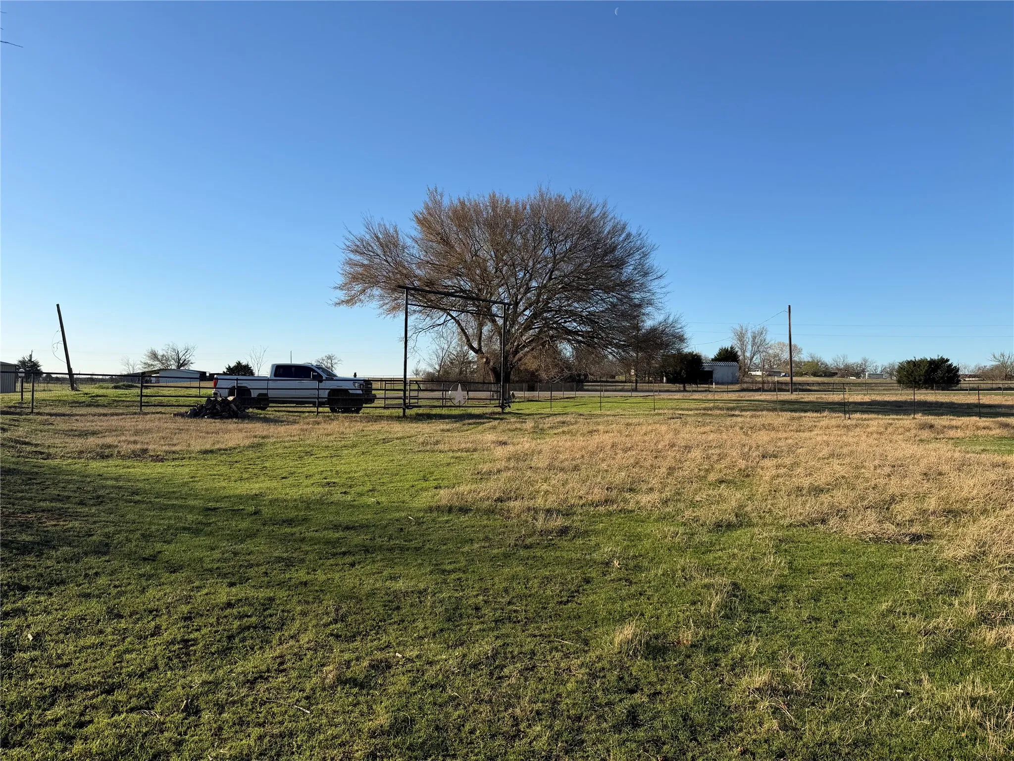 Unimproved Land For Sale in Wise County , 170 County Road 4678, Boyd, Texas 76023, 0, 0, Garage spaces, 0 Sqft, built in 0, mls#21207473, Real Estate Agent in Boyd, Homes For Sale in Wise county, Homes For Sale in Boyd, Realtor in Boyd Texas, Real Estate Brokerage Independent Realty Texas, Luminita Cordes Realtor