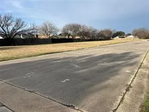 Unimproved Land For Sale in Tarrant County , TBD W CLEBURNE Road, Fort Worth, Texas 76133, 0, 0, Garage spaces, 0 Sqft, built in 0, Price $720,000, mls#21207560, Real Estate Agent in Fort Worth, Homes For Sale in Tarrant county, Homes For Sale in Fort Worth, Realtor in Fort Worth Texas, Real Estate Brokerage Independent Realty Texas, Luminita Cordes Realtor