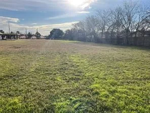 Unimproved Land For Sale in Tarrant County , TBD W CLEBURNE Road, Fort Worth, Texas 76133, 0, 0, Garage spaces, 0 Sqft, built in 0, Price $720,000, mls#21207560, Real Estate Agent in Fort Worth, Homes For Sale in Tarrant county, Homes For Sale in Fort Worth, Realtor in Fort Worth Texas, Real Estate Brokerage Independent Realty Texas, Luminita Cordes Realtor
