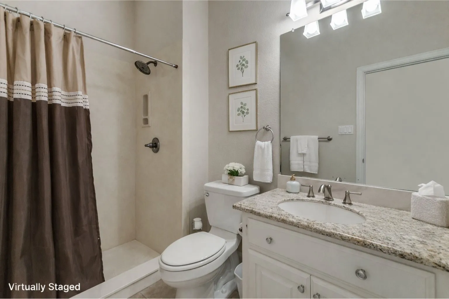 Single Family Residence For Sale in Dallas County , 8410 Bridgewater Drive, Rowlett, Texas 75088, 4 Bedrooms, 3 Bathrooms, 2 Garage spaces, 2,904 Sqft, built in 2007, Price $490,000, mls#21207572, Real Estate Agent in Rowlett, Homes For Sale in Dallas county, Homes For Sale in Rowlett, Realtor in Rowlett Texas, Real Estate Brokerage Independent Realty Texas, Luminita Cordes Realtor