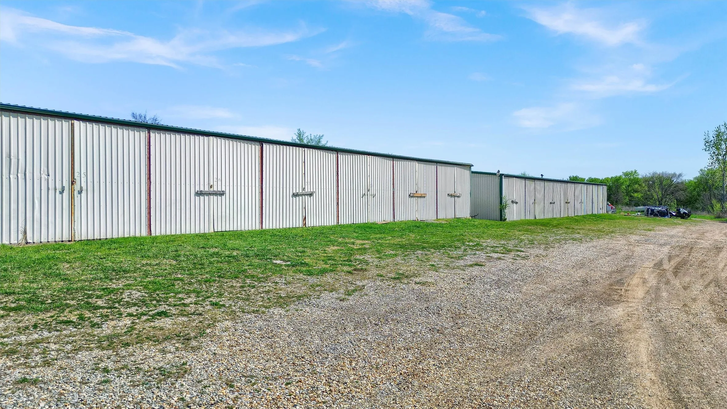 Warehouse For Sale in Grayson County , 470 Lazy Acres Circle, Pottsboro, Texas 75076, 0, 0, Garage spaces, 0 Sqft, built in 2004, Preowned, mls#21207509, Real Estate Agent in Pottsboro, Homes For Sale in Grayson county, Homes For Sale in Pottsboro, Realtor in Pottsboro Texas, Real Estate Brokerage Independent Realty Texas, Luminita Cordes Realtor