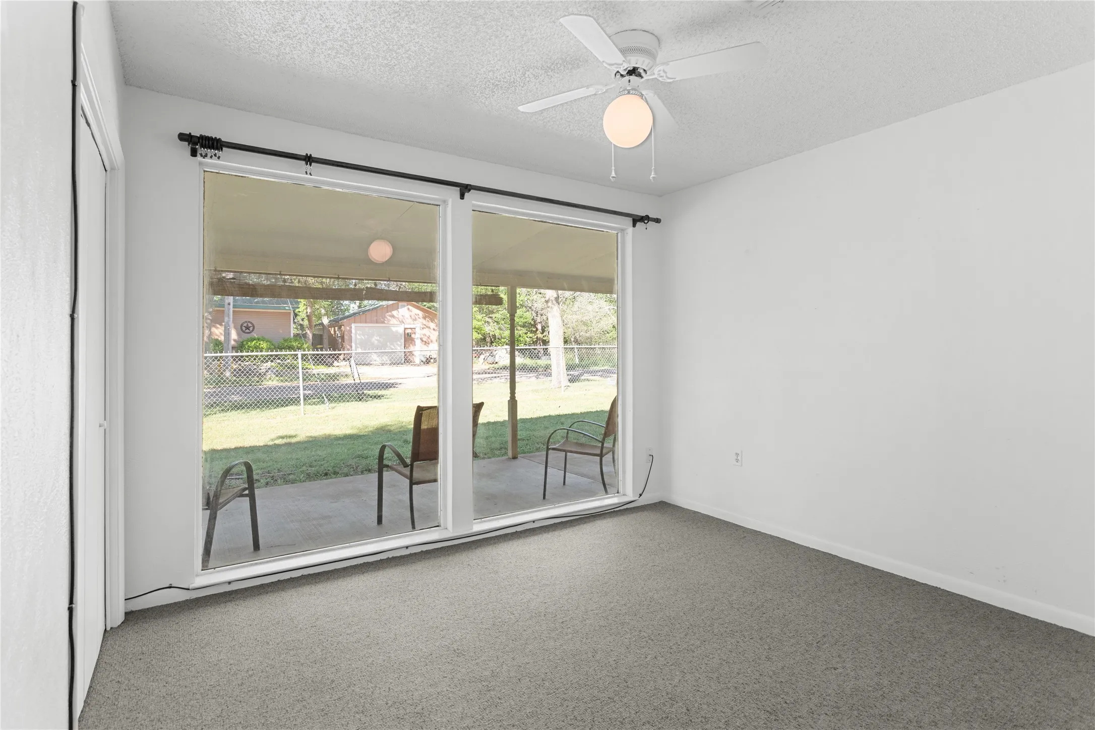 Single Family Residence For Sale in Bosque County , 116 County Road 1751, Clifton, Texas 76634, 2 Bedroom, 1 Bathroom, 2 Garage spaces, 1,120 Sqft, built in 1985, mls#21207588, Real Estate Agent in Clifton, Homes For Sale in Bosque county, Homes For Sale in Clifton, Realtor in Clifton Texas, Real Estate Brokerage Independent Realty Texas, Luminita Cordes Realtor
