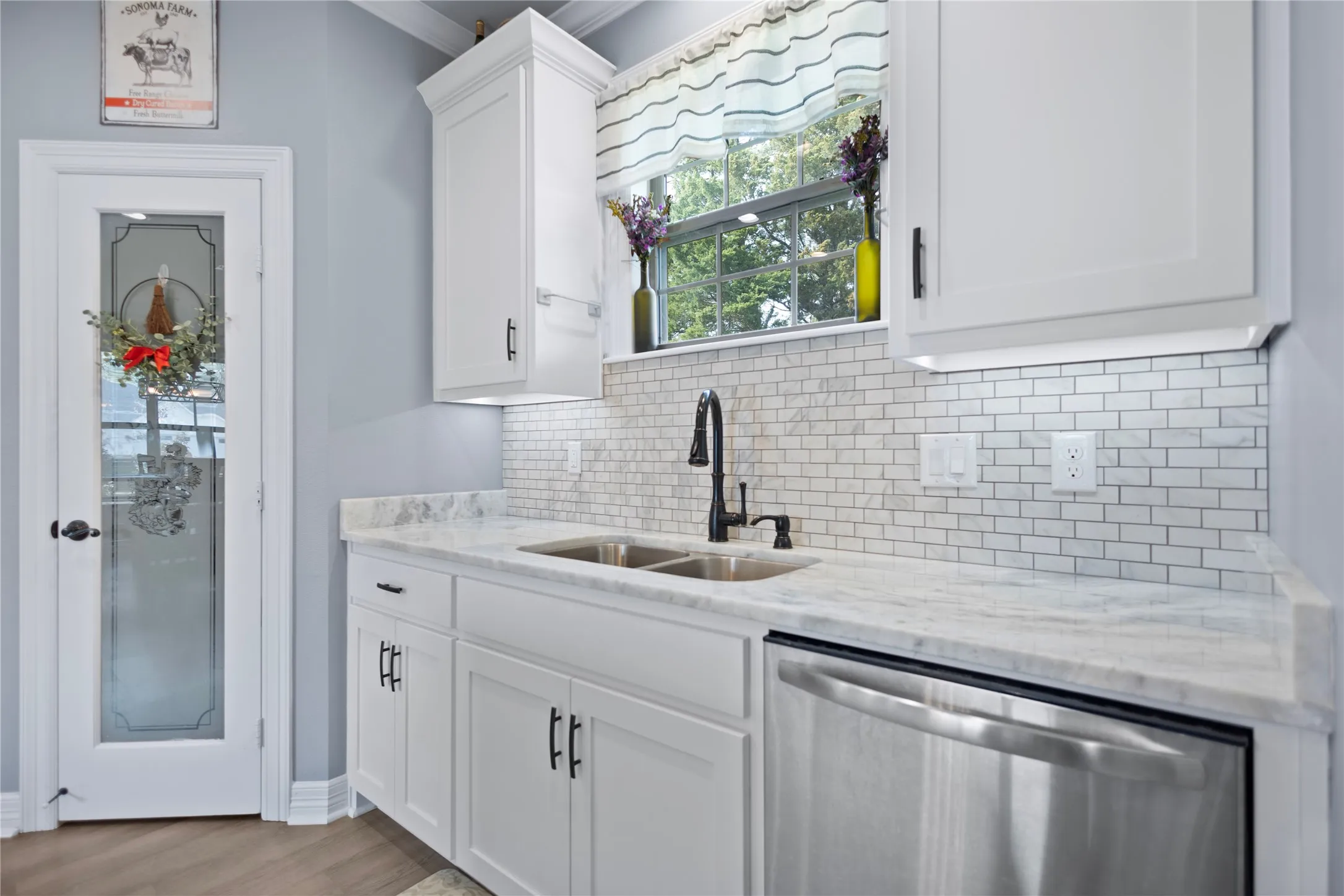 Single Family Residence For Sale in Smith County , 18341 Timber Oaks Drive, Lindale, Texas 75771, 4 Bedroom, 2 Bathroom, 2 Garage spaces, 1,945 Sqft, built in 2021, mls#21207638, Real Estate Agent in Lindale, Homes For Sale in Smith county, Homes For Sale in Lindale, Realtor in Lindale Texas, Real Estate Brokerage Independent Realty Texas, Luminita Cordes Realtor