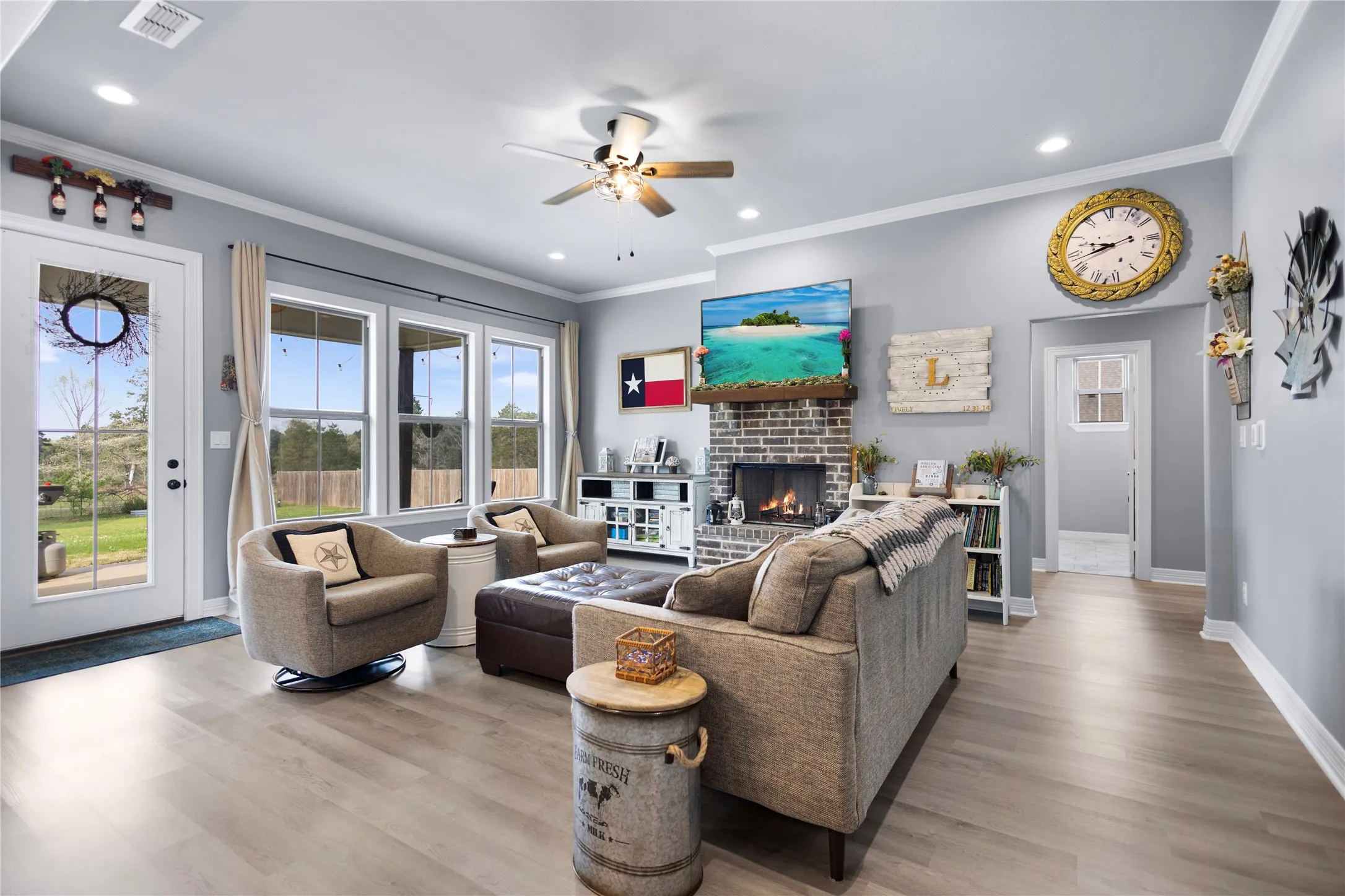 Single Family Residence For Sale in Smith County , 18341 Timber Oaks Drive, Lindale, Texas 75771, 4 Bedroom, 2 Bathroom, 2 Garage spaces, 1,945 Sqft, built in 2021, mls#21207638, Real Estate Agent in Lindale, Homes For Sale in Smith county, Homes For Sale in Lindale, Realtor in Lindale Texas, Real Estate Brokerage Independent Realty Texas, Luminita Cordes Realtor