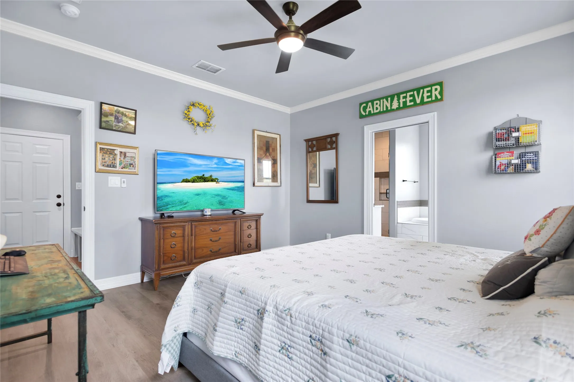 Single Family Residence For Sale in Smith County , 18341 Timber Oaks Drive, Lindale, Texas 75771, 4 Bedroom, 2 Bathroom, 2 Garage spaces, 1,945 Sqft, built in 2021, mls#21207638, Real Estate Agent in Lindale, Homes For Sale in Smith county, Homes For Sale in Lindale, Realtor in Lindale Texas, Real Estate Brokerage Independent Realty Texas, Luminita Cordes Realtor