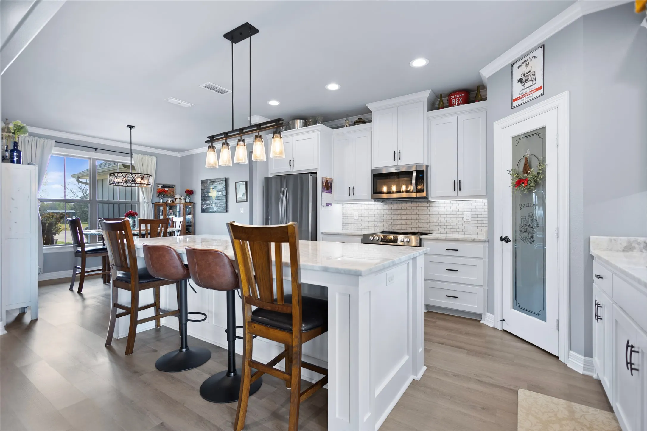 Single Family Residence For Sale in Smith County , 18341 Timber Oaks Drive, Lindale, Texas 75771, 4 Bedroom, 2 Bathroom, 2 Garage spaces, 1,945 Sqft, built in 2021, mls#21207638, Real Estate Agent in Lindale, Homes For Sale in Smith county, Homes For Sale in Lindale, Realtor in Lindale Texas, Real Estate Brokerage Independent Realty Texas, Luminita Cordes Realtor