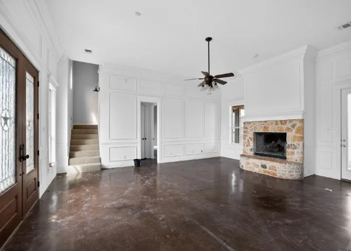 Single Family Residence For Sale in Parker County , 437 Aledo Creeks Road E, Fort Worth, Texas 76126, 4 Bedroom, 4 Bathroom, 3 Garage spaces, 4,308 Sqft, built in 2002, mls#21207513, Real Estate Agent in Fort Worth, Homes For Sale in Parker county, Homes For Sale in Fort Worth, Realtor in Fort Worth Texas, Real Estate Brokerage Independent Realty Texas, Luminita Cordes Realtor