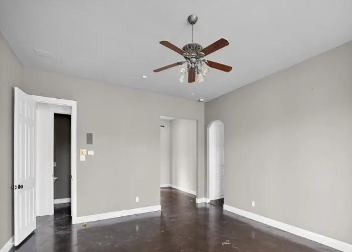 Single Family Residence For Sale in Parker County , 437 Aledo Creeks Road E, Fort Worth, Texas 76126, 4 Bedroom, 4 Bathroom, 3 Garage spaces, 4,308 Sqft, built in 2002, mls#21207513, Real Estate Agent in Fort Worth, Homes For Sale in Parker county, Homes For Sale in Fort Worth, Realtor in Fort Worth Texas, Real Estate Brokerage Independent Realty Texas, Luminita Cordes Realtor