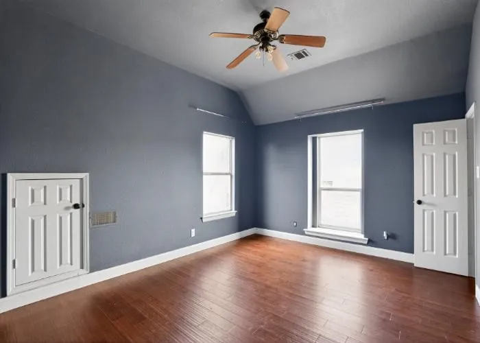 Single Family Residence For Sale in Parker County , 437 Aledo Creeks Road E, Fort Worth, Texas 76126, 4 Bedroom, 4 Bathroom, 3 Garage spaces, 4,308 Sqft, built in 2002, mls#21207513, Real Estate Agent in Fort Worth, Homes For Sale in Parker county, Homes For Sale in Fort Worth, Realtor in Fort Worth Texas, Real Estate Brokerage Independent Realty Texas, Luminita Cordes Realtor