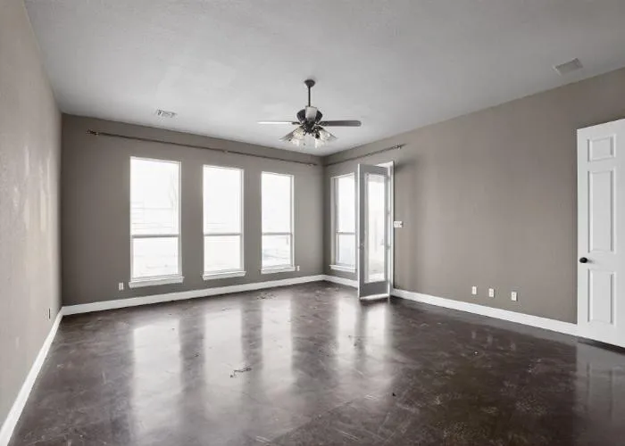 Single Family Residence For Sale in Parker County , 437 Aledo Creeks Road E, Fort Worth, Texas 76126, 4 Bedroom, 4 Bathroom, 3 Garage spaces, 4,308 Sqft, built in 2002, mls#21207513, Real Estate Agent in Fort Worth, Homes For Sale in Parker county, Homes For Sale in Fort Worth, Realtor in Fort Worth Texas, Real Estate Brokerage Independent Realty Texas, Luminita Cordes Realtor