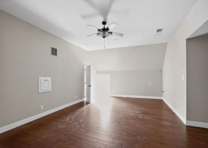 Single Family Residence For Sale in Parker County , 437 Aledo Creeks Road E, Fort Worth, Texas 76126, 4 Bedroom, 4 Bathroom, 3 Garage spaces, 4,308 Sqft, built in 2002, mls#21207513, Real Estate Agent in Fort Worth, Homes For Sale in Parker county, Homes For Sale in Fort Worth, Realtor in Fort Worth Texas, Real Estate Brokerage Independent Realty Texas, Luminita Cordes Realtor