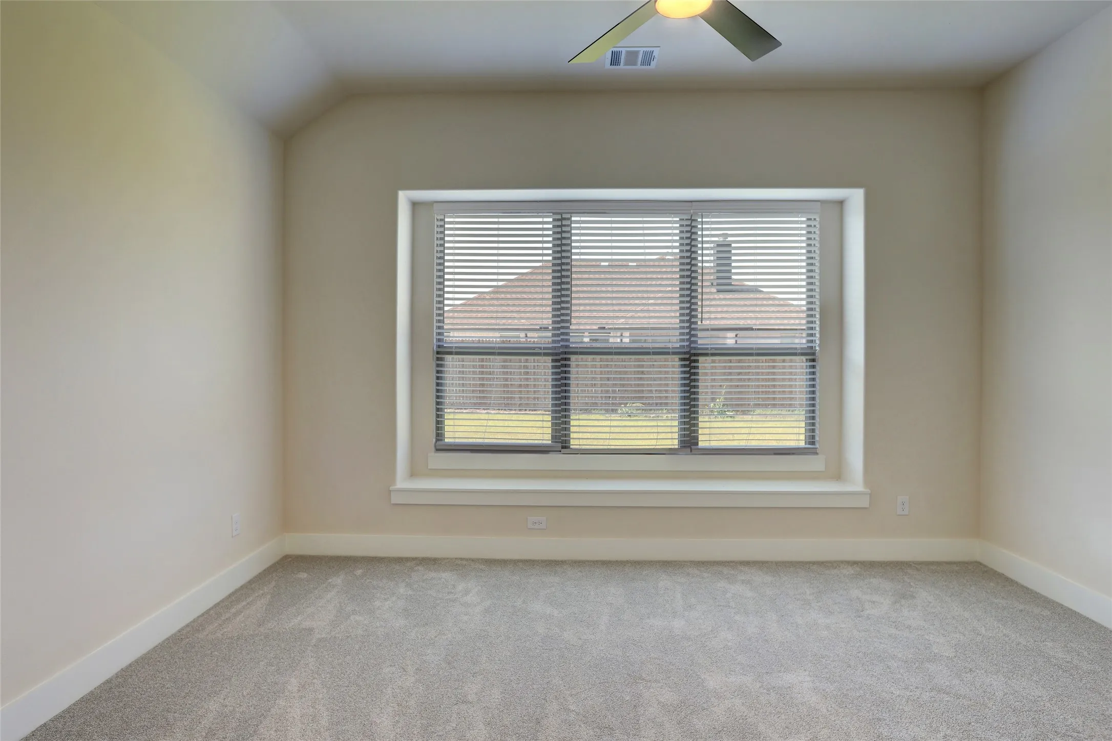 Single Family Residence For Sale in Collin County , 500 Murray Court, Josephine, Texas 75173, 4 Bedroom, 2 Bathroom, 2 Garage spaces, 1,897 Sqft, built in 2026, mls#21204244, Real Estate Agent in Josephine, Homes For Sale in Collin county, Homes For Sale in Josephine, Realtor in Josephine Texas, Real Estate Brokerage Independent Realty Texas, Luminita Cordes Realtor