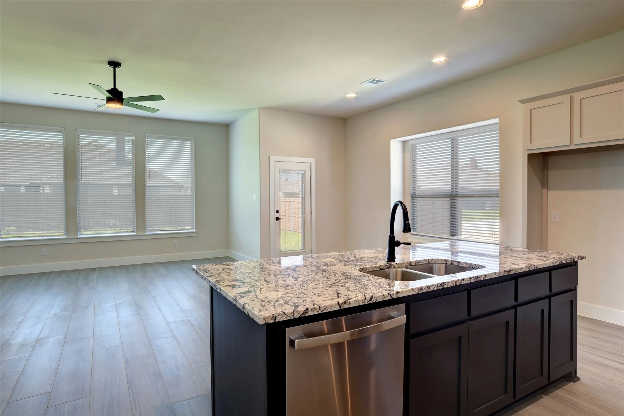 Single Family Residence For Sale in Collin County , 500 Murray Court, Josephine, Texas 75173, 4 Bedroom, 2 Bathroom, 2 Garage spaces, 1,897 Sqft, built in 2026, mls#21204244, Real Estate Agent in Josephine, Homes For Sale in Collin county, Homes For Sale in Josephine, Realtor in Josephine Texas, Real Estate Brokerage Independent Realty Texas, Luminita Cordes Realtor
