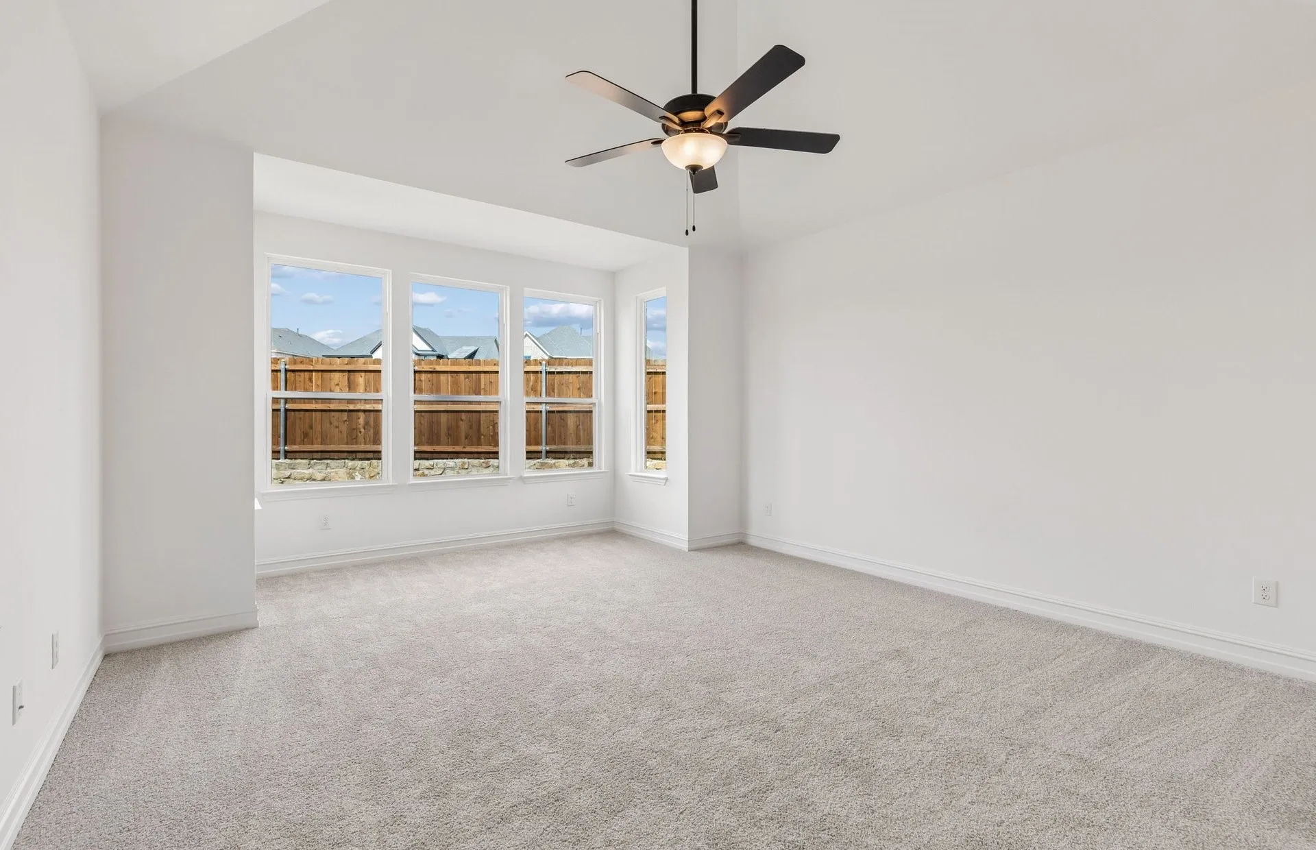 Owners suite with bay windows