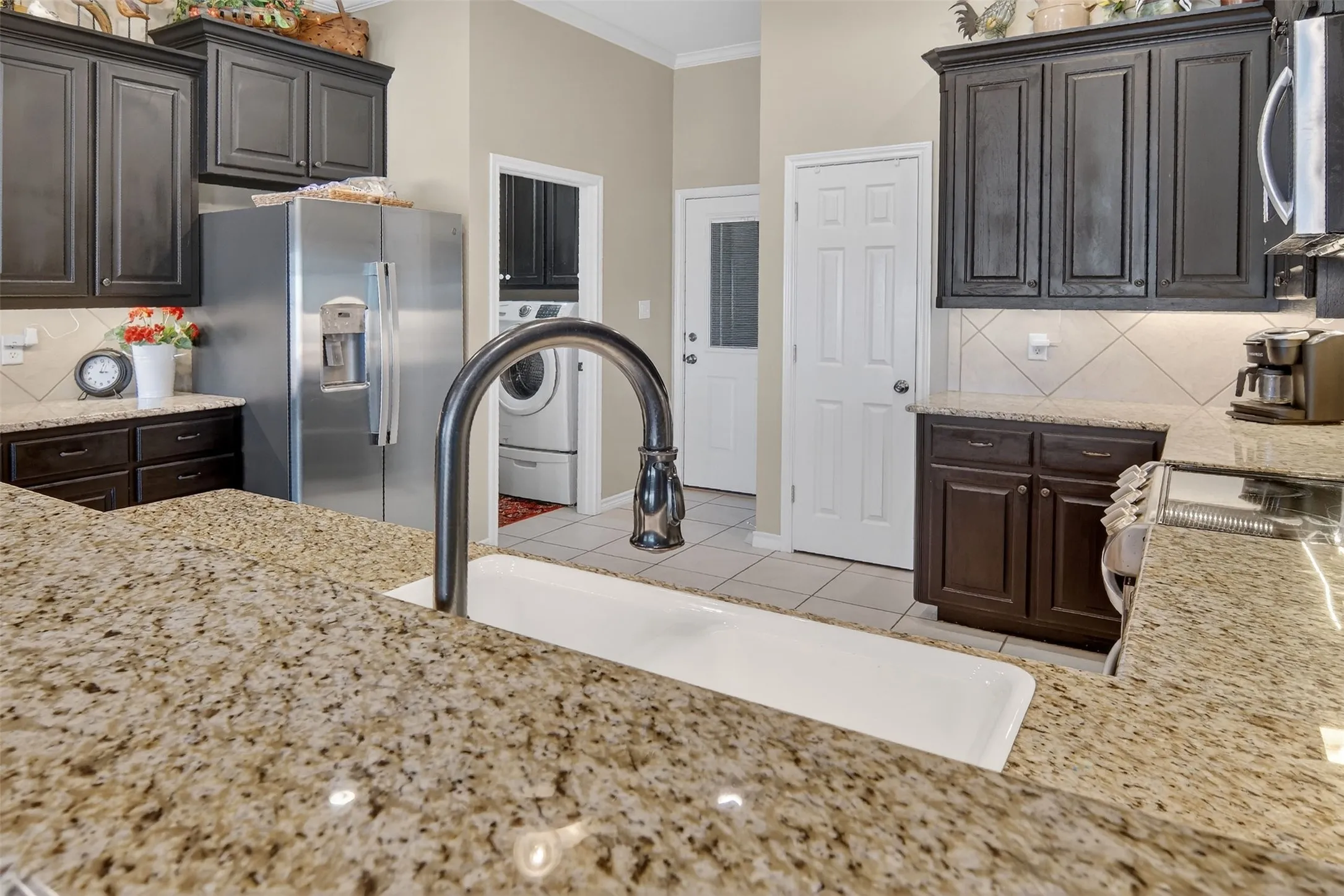 Single Family Residence For Sale in Rains County , 125 Rs County Road 3379, Emory, Texas 75440, 4 Bedroom, 2 Bathroom, 2 Garage spaces, 2,387 Sqft, built in 2006, Preowned, mls#21196032, Real Estate Agent in Emory, Homes For Sale in Rains county, Homes For Sale in Emory, Realtor in Emory Texas, Real Estate Brokerage Independent Realty Texas, Luminita Cordes Realtor