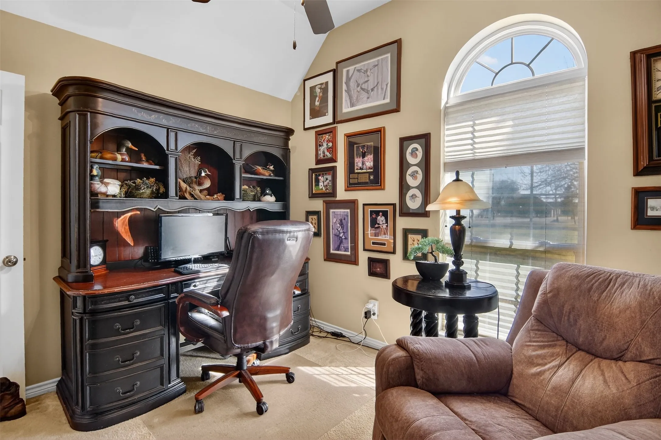 Single Family Residence For Sale in Rains County , 125 Rs County Road 3379, Emory, Texas 75440, 4 Bedroom, 2 Bathroom, 2 Garage spaces, 2,387 Sqft, built in 2006, Preowned, mls#21196032, Real Estate Agent in Emory, Homes For Sale in Rains county, Homes For Sale in Emory, Realtor in Emory Texas, Real Estate Brokerage Independent Realty Texas, Luminita Cordes Realtor