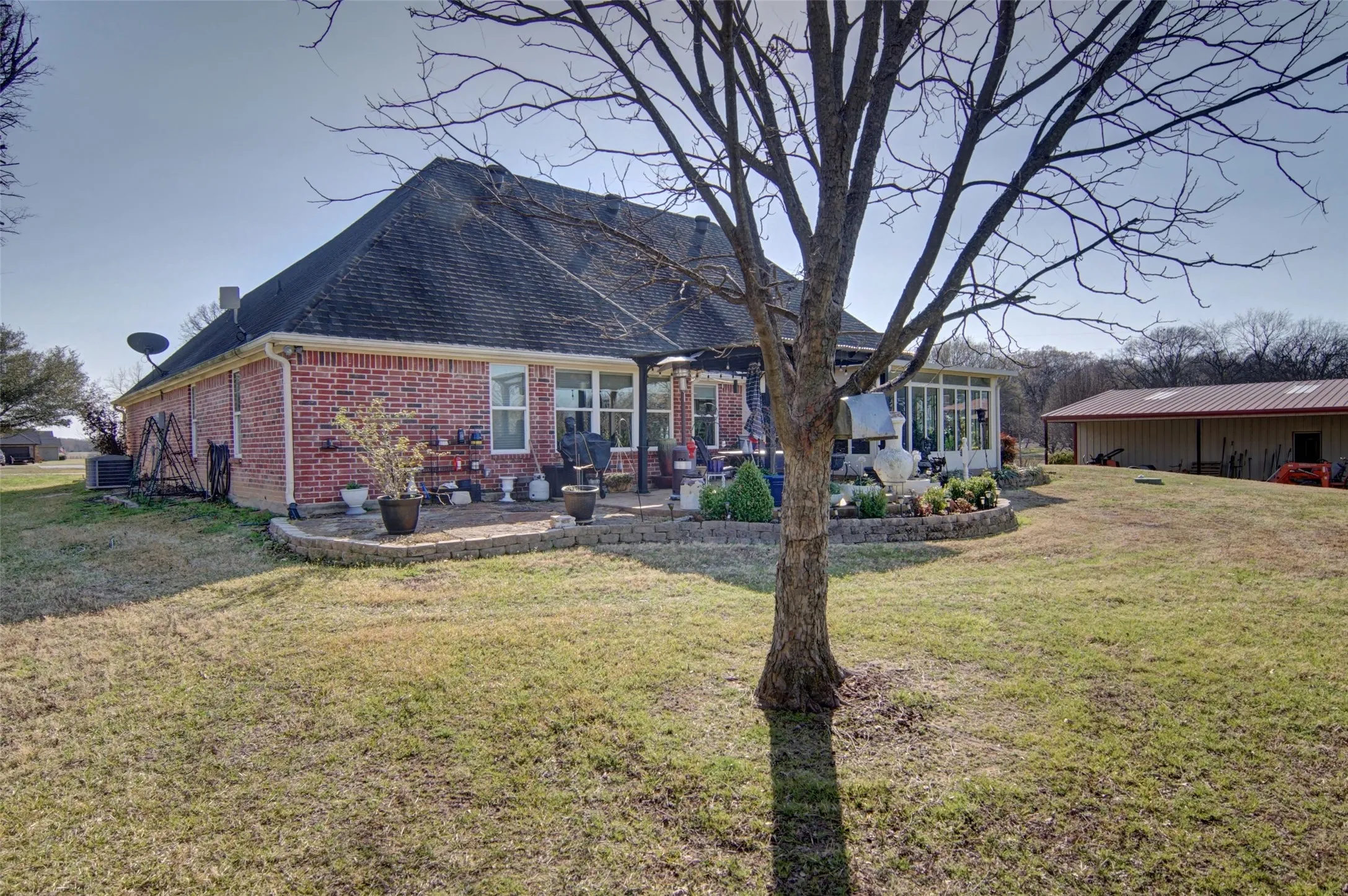 Single Family Residence For Sale in Rains County , 125 Rs County Road 3379, Emory, Texas 75440, 4 Bedroom, 2 Bathroom, 2 Garage spaces, 2,387 Sqft, built in 2006, Preowned, mls#21196032, Real Estate Agent in Emory, Homes For Sale in Rains county, Homes For Sale in Emory, Realtor in Emory Texas, Real Estate Brokerage Independent Realty Texas, Luminita Cordes Realtor