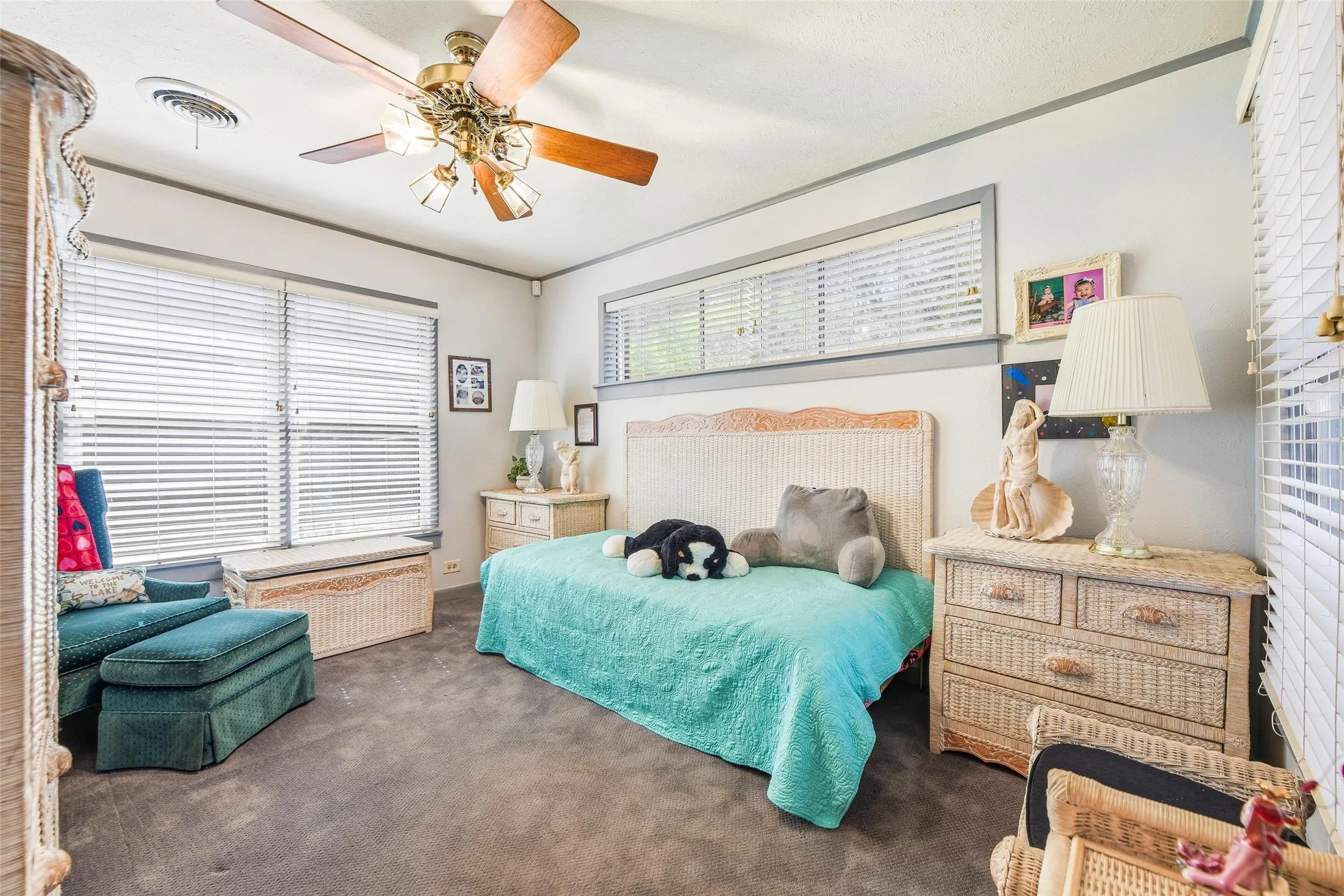 Single Family Residence For Sale in Tarrant County , 2404 Indian Cove Street, Fort Worth, Texas 76108, 3 Bedrooms, 3 Bathrooms, 4 Garage spaces, 2,445 Sqft, built in 1997, Preowned, Price $799,000, mls#21204048, Real Estate Agent in Fort Worth, Homes For Sale in Tarrant county, Homes For Sale in Fort Worth, Realtor in Fort Worth Texas, Real Estate Brokerage Independent Realty Texas, Luminita Cordes Realtor