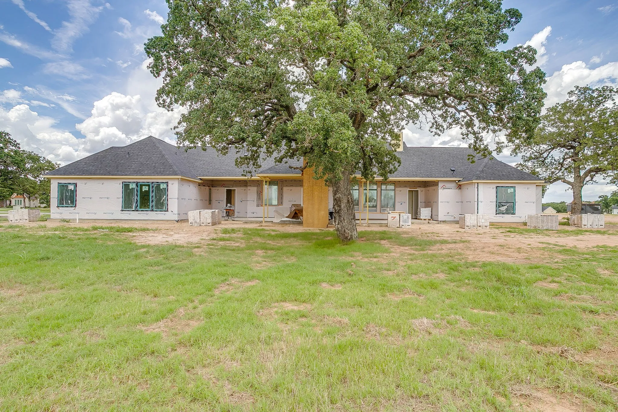 Single Family Residence For Sale in Parker County , 657 S Sugartree Drive, Lipan, Texas 76462, 4 Bedroom, 4 Bathroom, 3 Garage spaces, 3,208 Sqft, built in 2026, mls#21187243, Real Estate Agent in Lipan, Homes For Sale in Parker county, Homes For Sale in Lipan, Realtor in Lipan Texas, Real Estate Brokerage Independent Realty Texas, Luminita Cordes Realtor