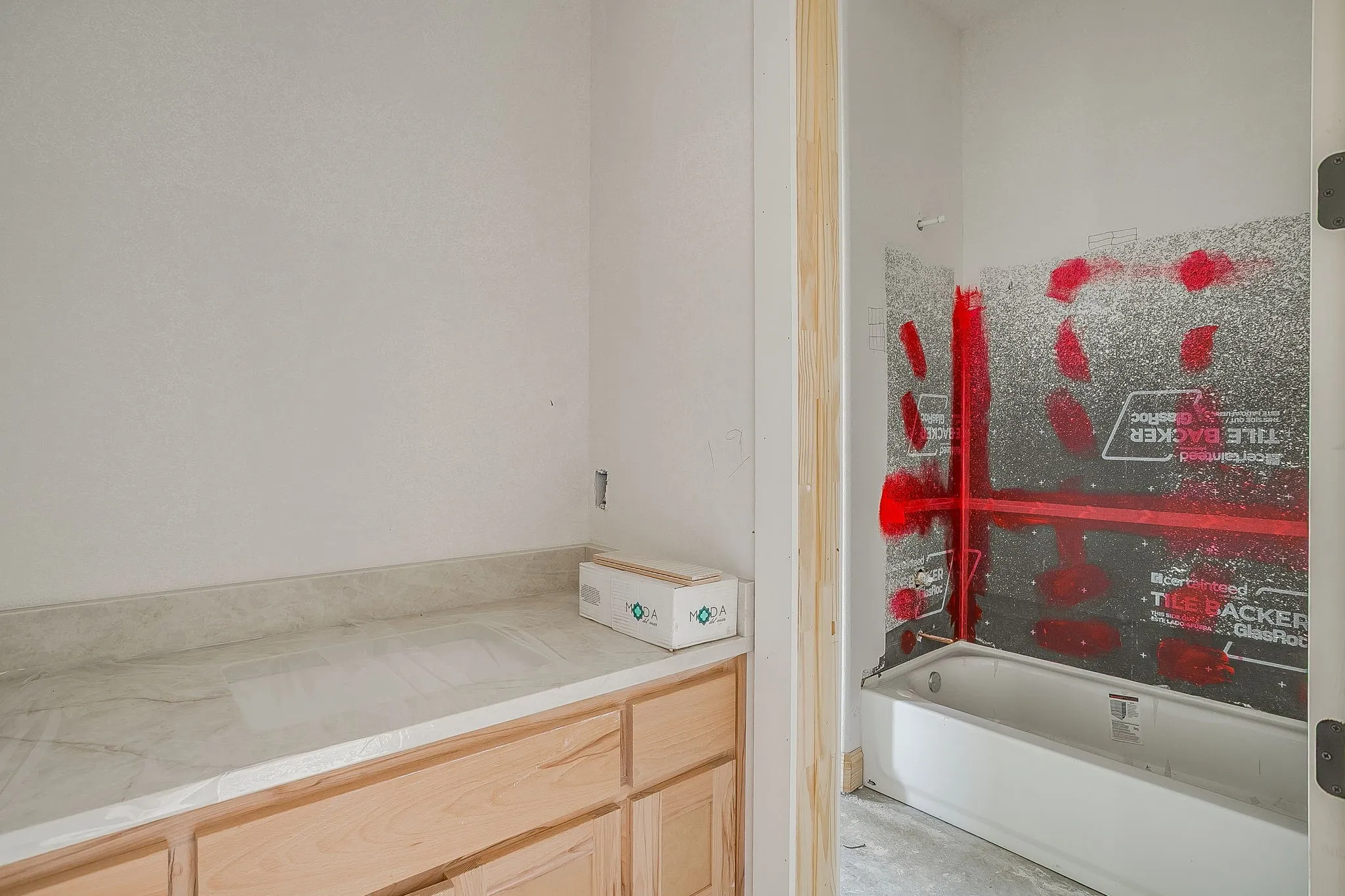 Single Family Residence For Sale in Parker County , 657 S Sugartree Drive, Lipan, Texas 76462, 4 Bedroom, 4 Bathroom, 3 Garage spaces, 3,208 Sqft, built in 2026, mls#21187243, Real Estate Agent in Lipan, Homes For Sale in Parker county, Homes For Sale in Lipan, Realtor in Lipan Texas, Real Estate Brokerage Independent Realty Texas, Luminita Cordes Realtor