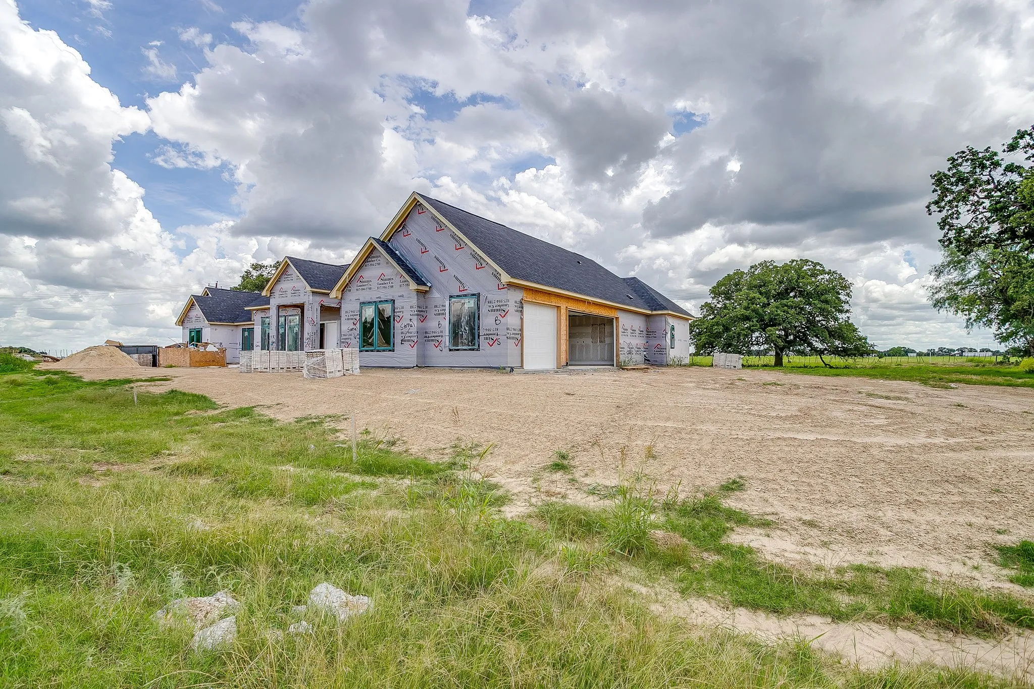 Single Family Residence For Sale in Parker County , 657 S Sugartree Drive, Lipan, Texas 76462, 4 Bedroom, 4 Bathroom, 3 Garage spaces, 3,208 Sqft, built in 2026, mls#21187243, Real Estate Agent in Lipan, Homes For Sale in Parker county, Homes For Sale in Lipan, Realtor in Lipan Texas, Real Estate Brokerage Independent Realty Texas, Luminita Cordes Realtor