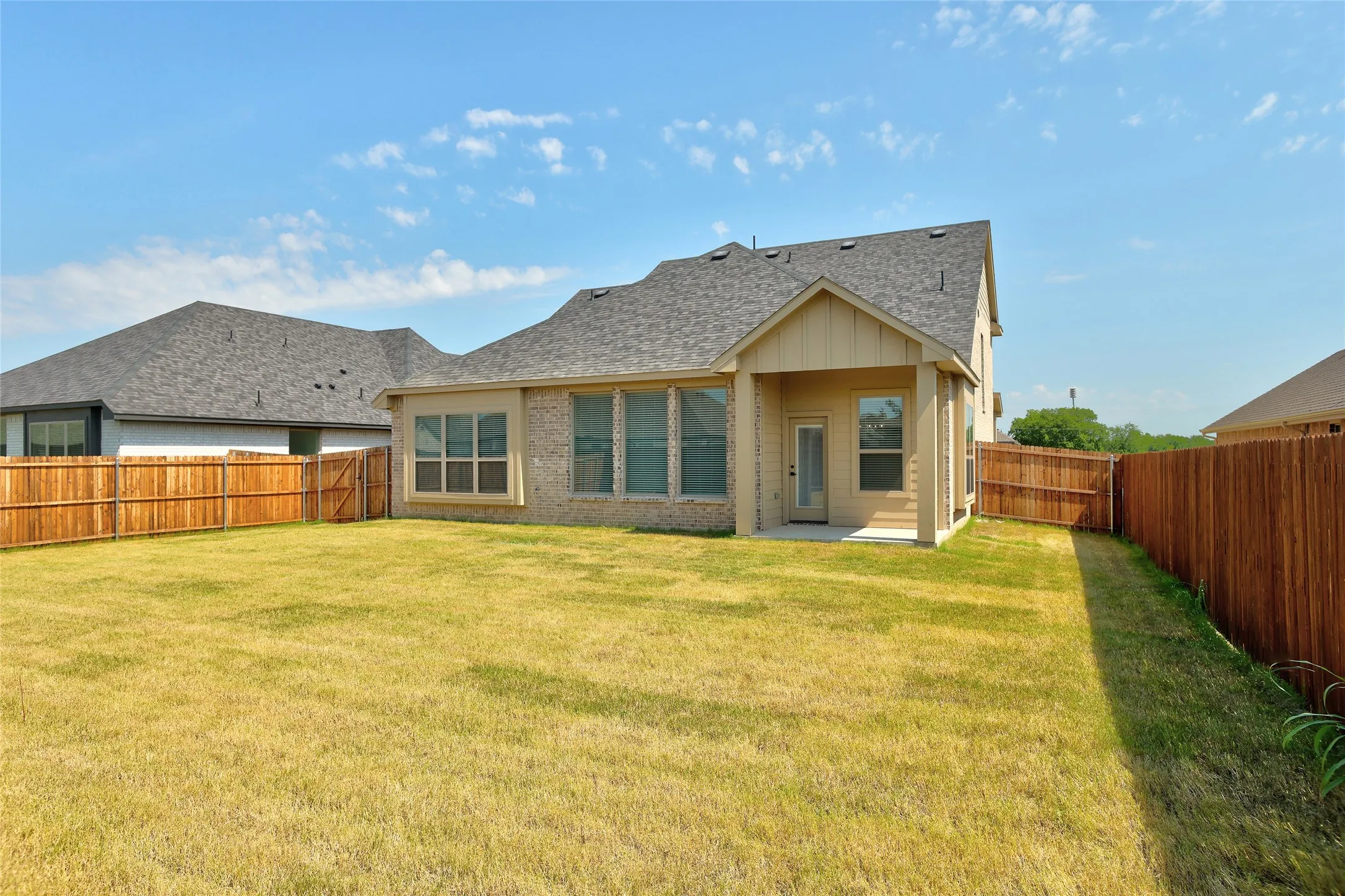 Single Family Residence For Sale in Collin County , 502 Murray Court, Josephine, Texas 75173, 4 Bedroom, 3 Bathroom, 2 Garage spaces, 2,187 Sqft, built in 2026, mls#21204246, Real Estate Agent in Josephine, Homes For Sale in Collin county, Homes For Sale in Josephine, Realtor in Josephine Texas, Real Estate Brokerage Independent Realty Texas, Luminita Cordes Realtor