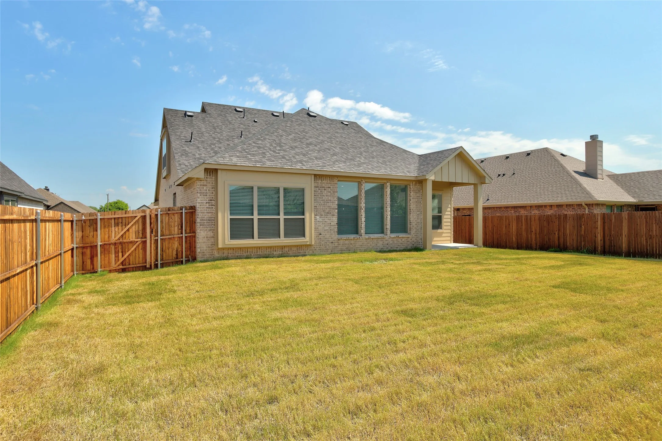Single Family Residence For Sale in Collin County , 502 Murray Court, Josephine, Texas 75173, 4 Bedroom, 3 Bathroom, 2 Garage spaces, 2,187 Sqft, built in 2026, mls#21204246, Real Estate Agent in Josephine, Homes For Sale in Collin county, Homes For Sale in Josephine, Realtor in Josephine Texas, Real Estate Brokerage Independent Realty Texas, Luminita Cordes Realtor